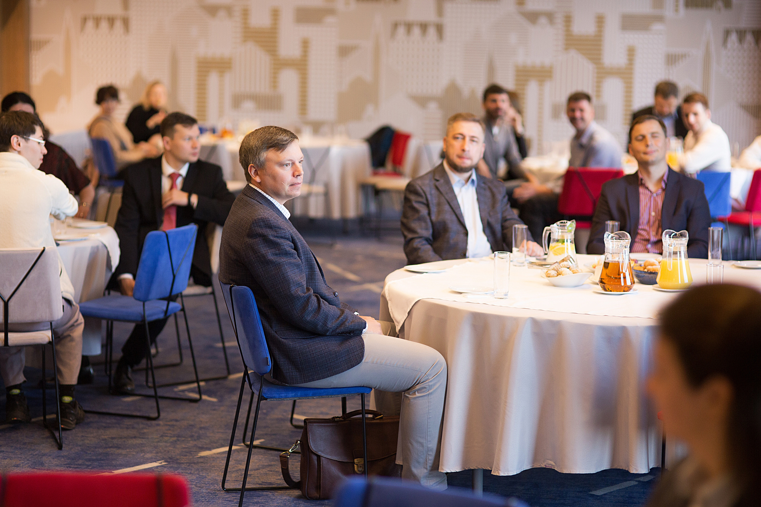 Конференция. Свадебный фотограф Калининград Пасюта Данила