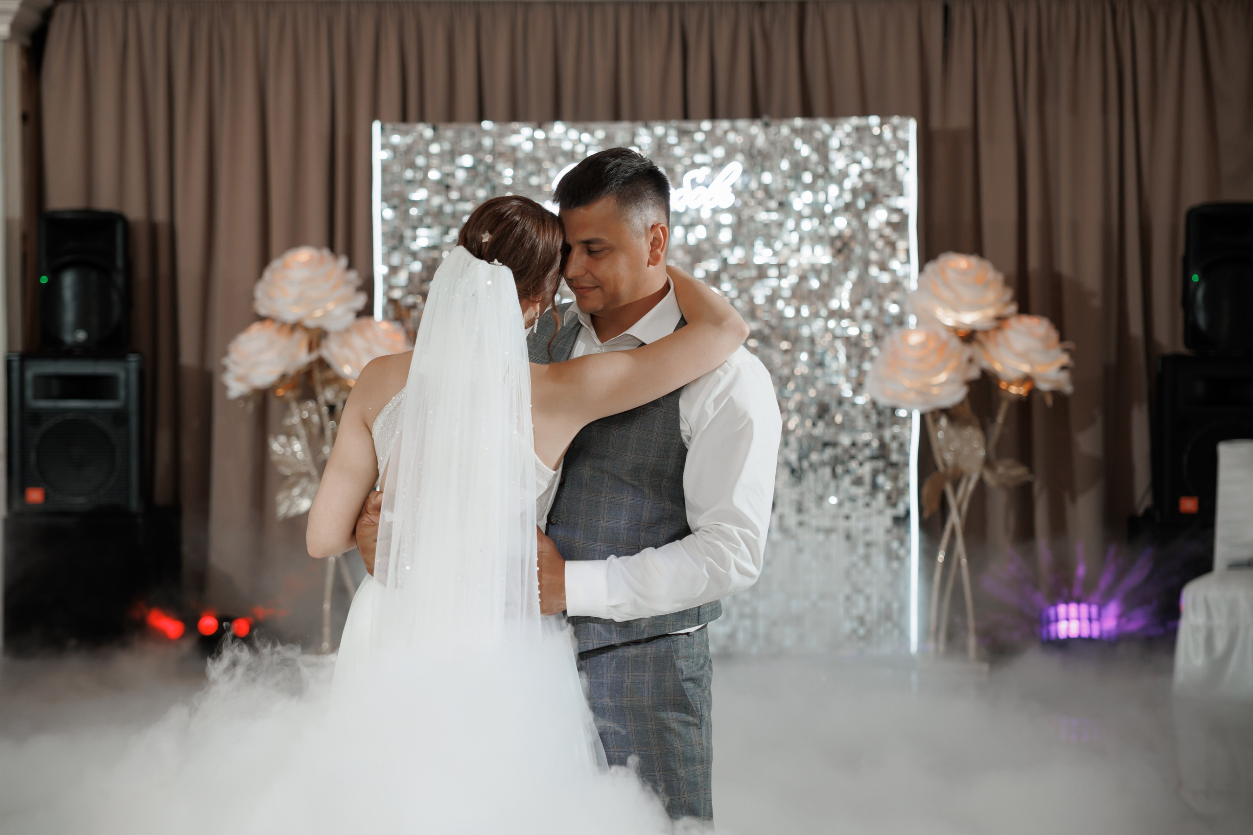 ЗАГС Бутово и Остафьево. Свадебный и репортажный фотограф (Москва, Королев и другие)