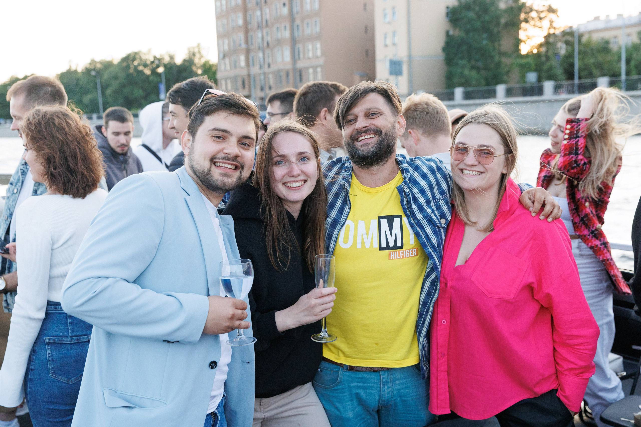 На теплоходах музыка играет. Репортажный Фотограф в Москве Юра Гушан