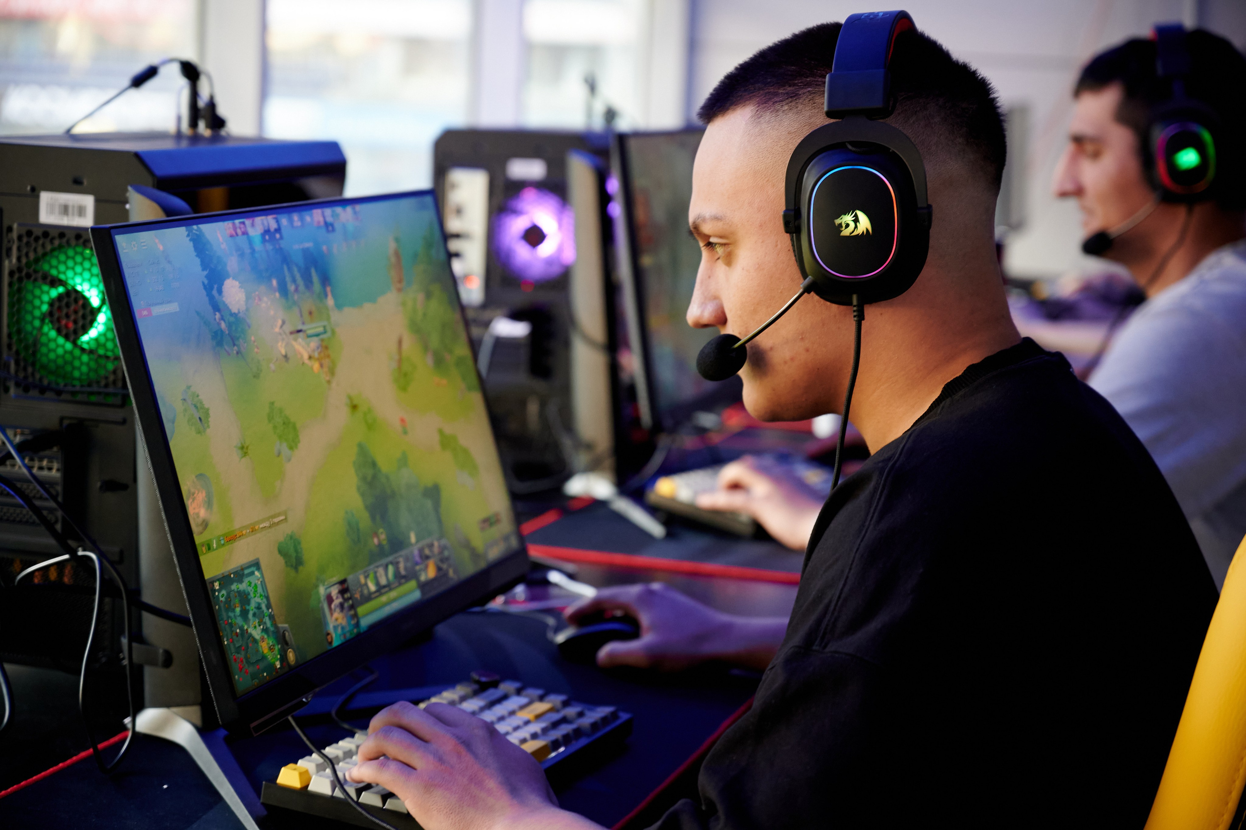 Кубок Губернатора по компьютерному спорту. Профессиональный репортажный фотограф в Самаре Никита Королев