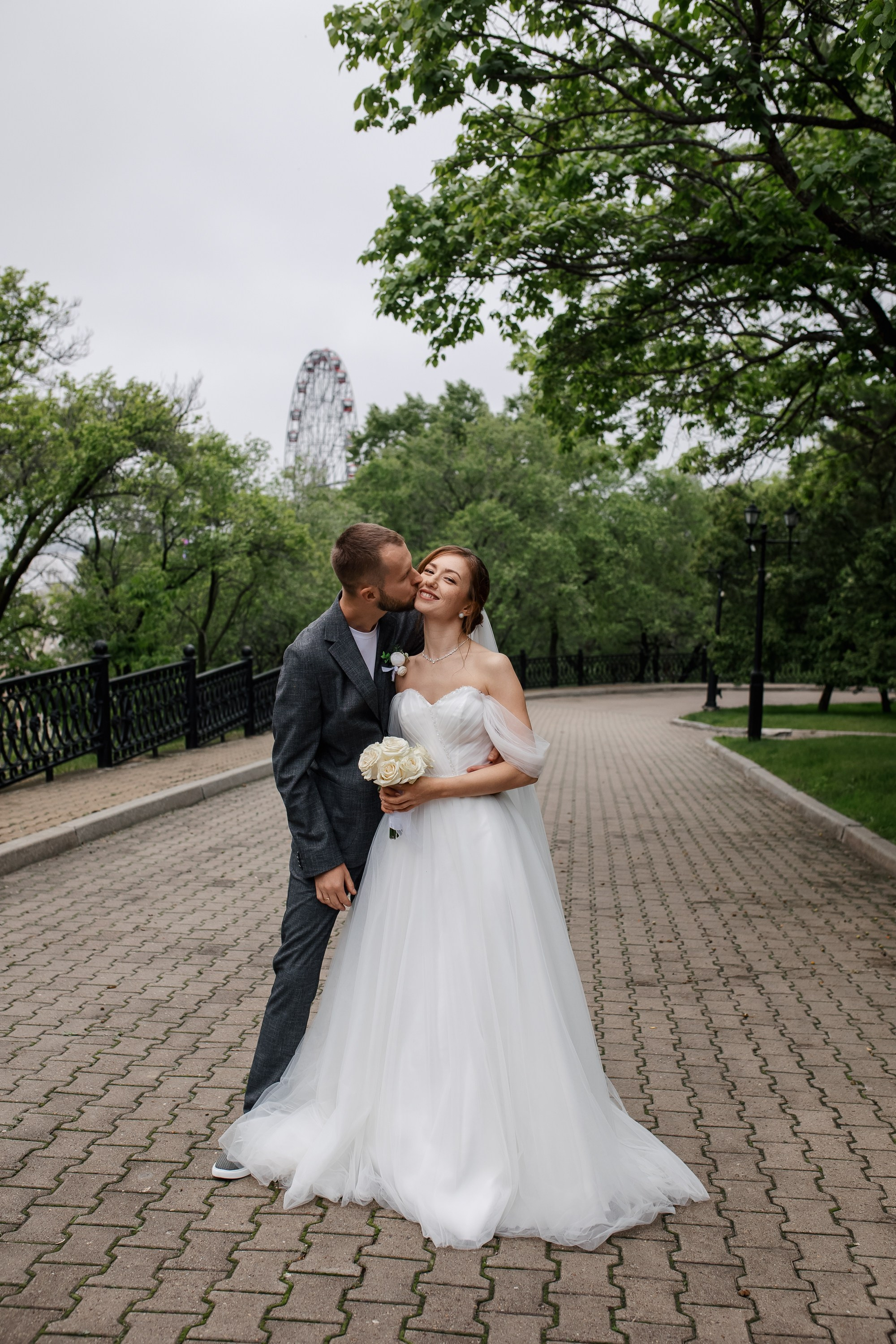 Константин и Антонина. Набережная.Дом Офицеров. Свадебный фотограф в Хабаровске