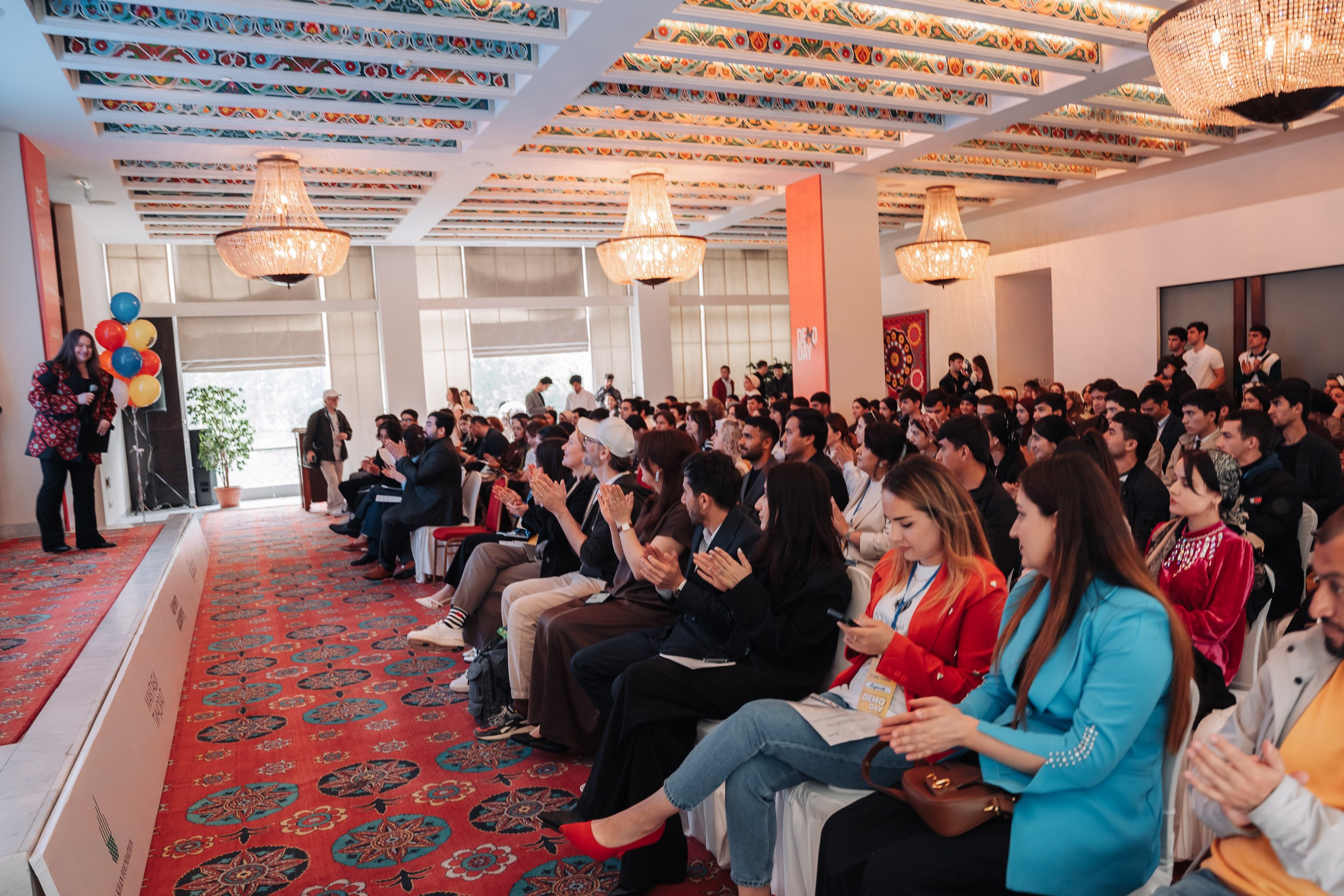 DEMODAY «Форум». Портретный и Репортажный Фотограф Москва