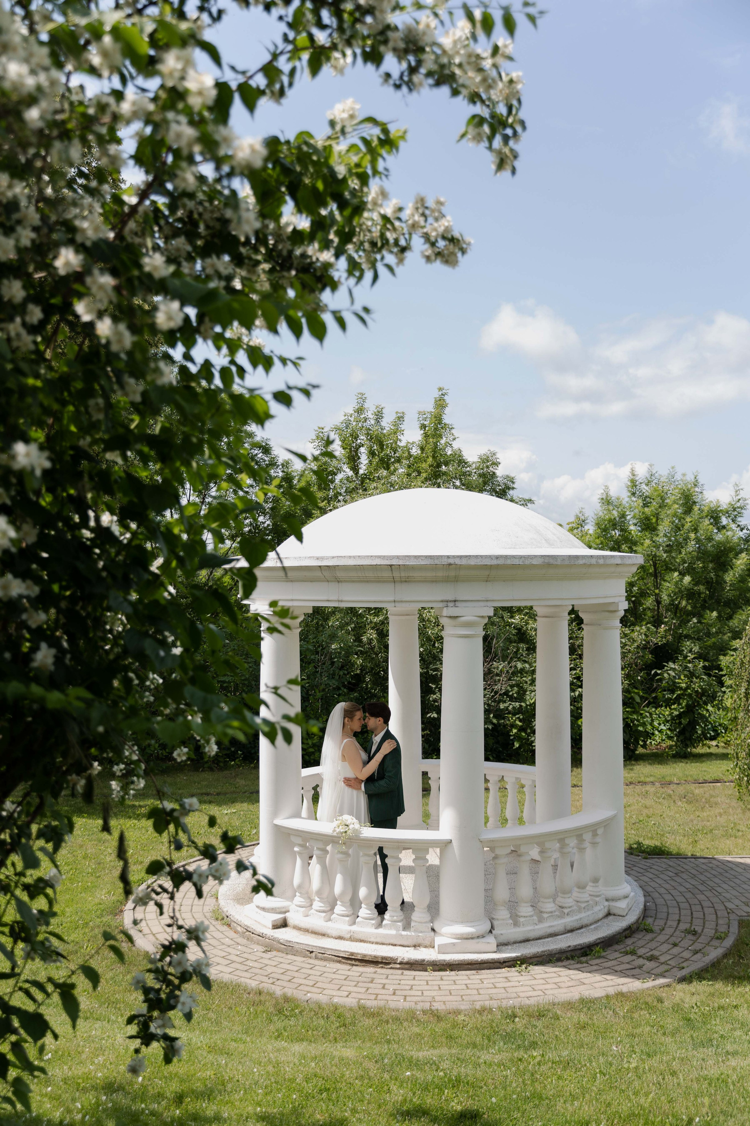 Вероника и Максим. Я Ира и я фотографирую свадьбы более 10 лет