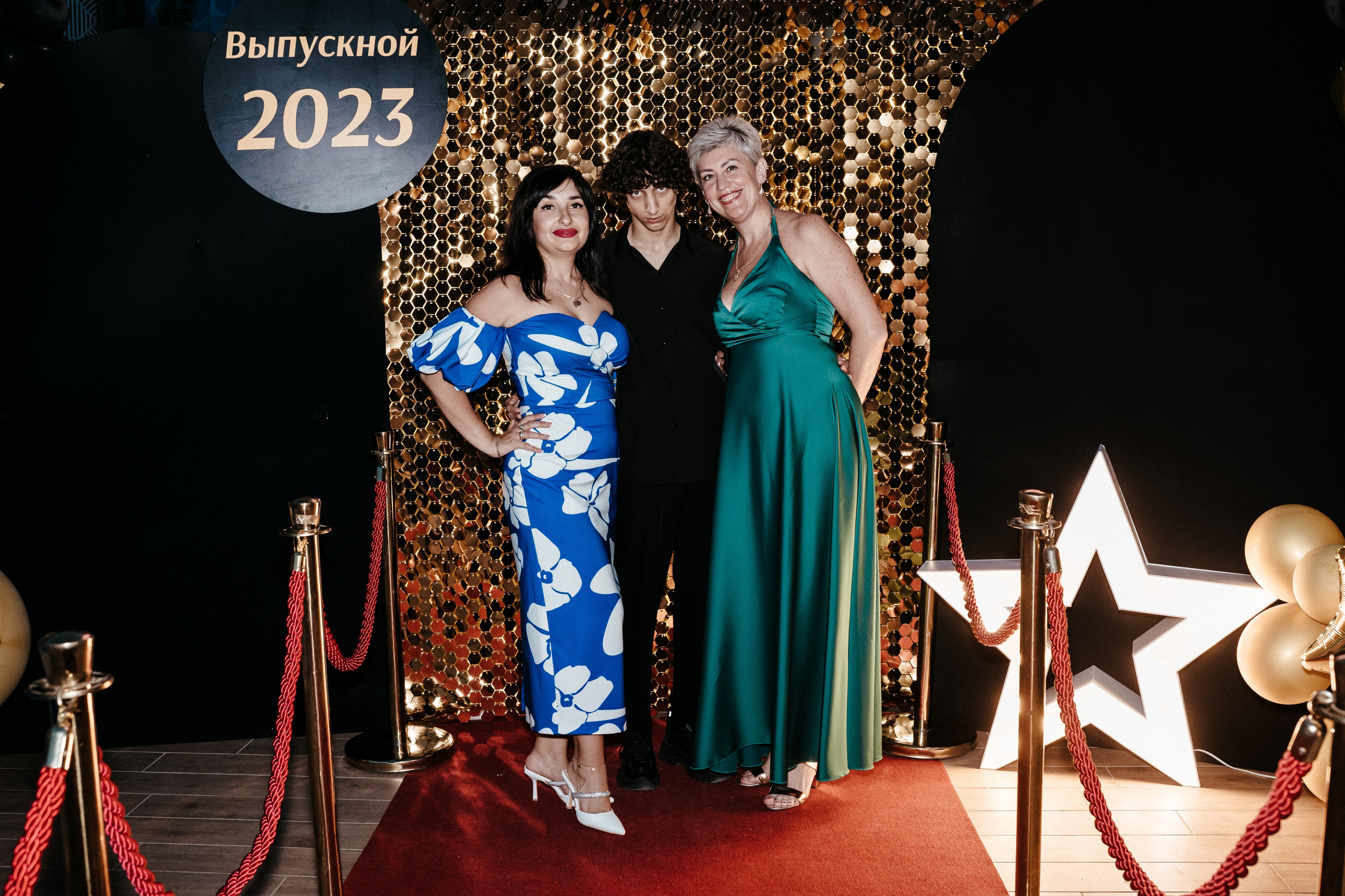 Выпускной «Ribiza». Свадебный фотограф в Симферополе