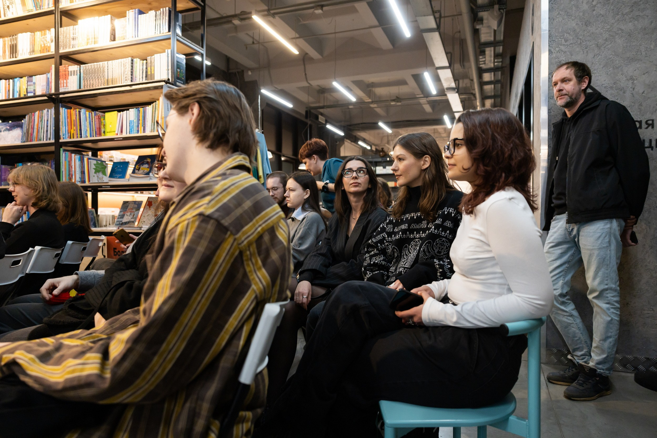 Концерт «Макулатуры» и творческая встреча с писателями в Туле (11-12 марта 2026). Репортажный фотограф Алексей Пирязев