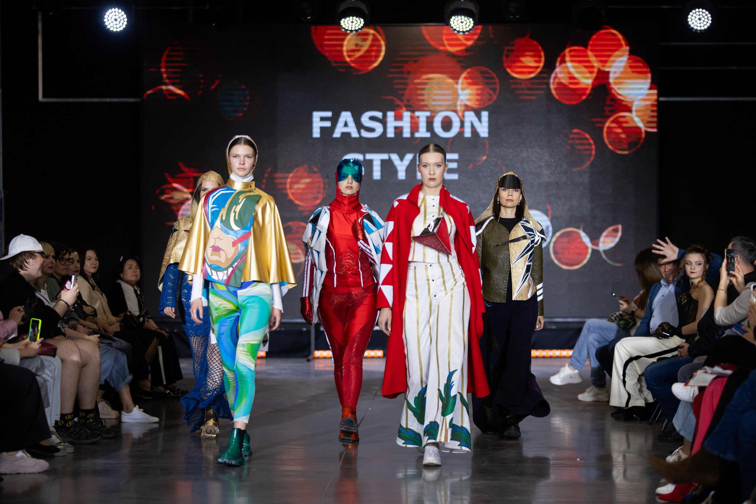 Фестиваль моды и красоты Fashion Style (17 мая 2025). Репортажный фотограф Алексей Пирязев