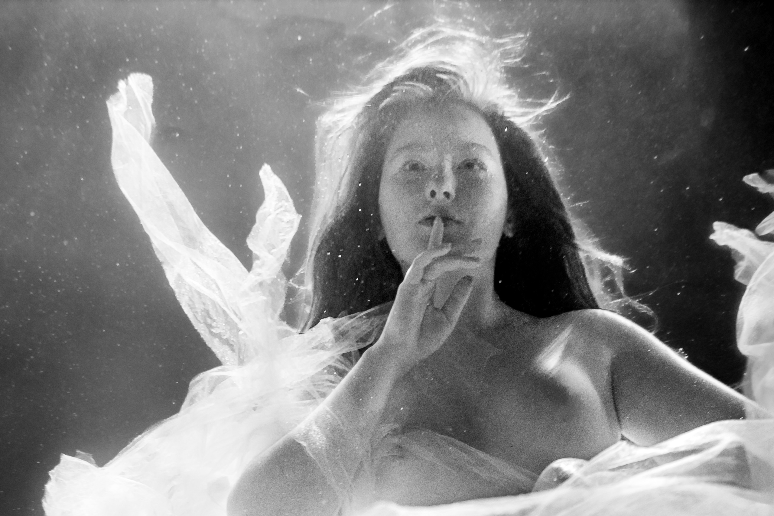 Подводная фотосъёмка. Арт фотограф Серафима Абельман в Москве