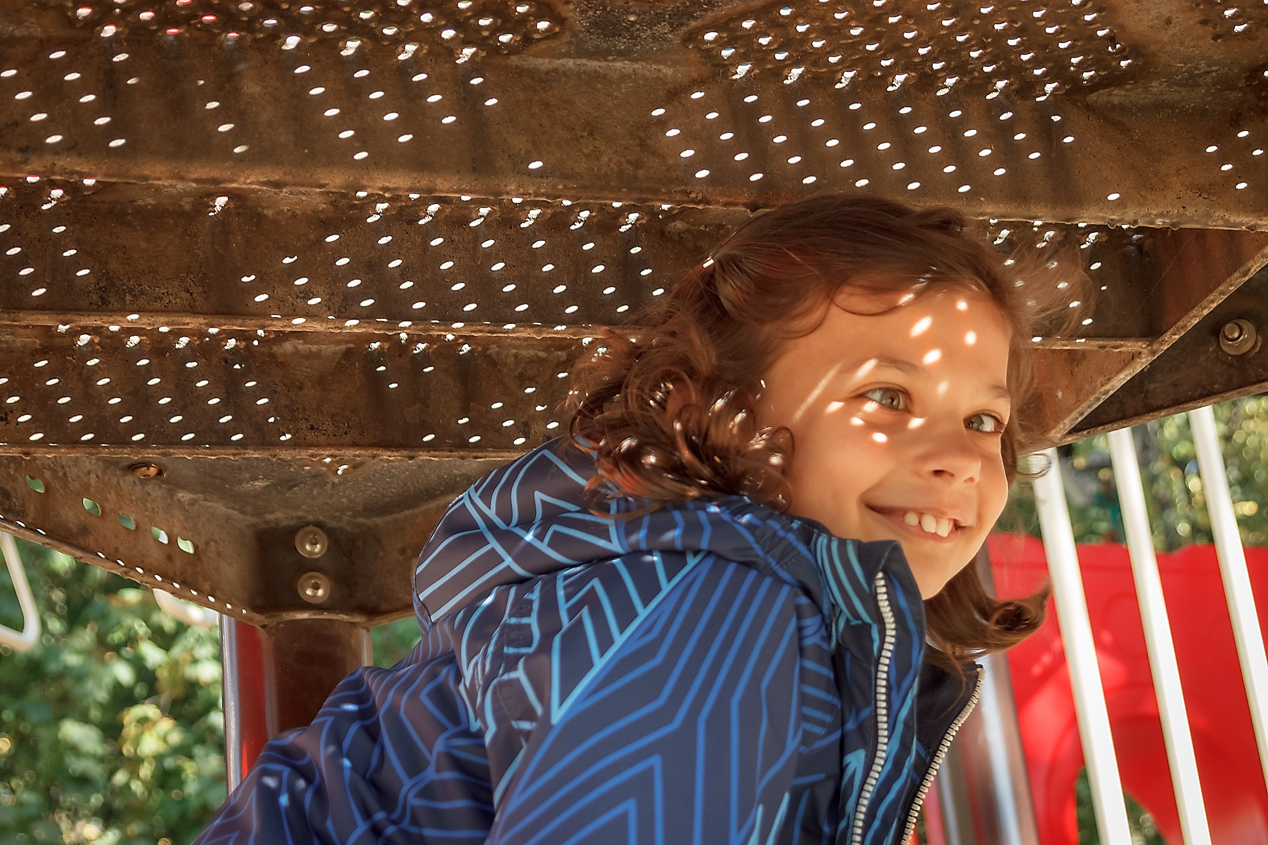 Любознательность — путь за пределы. Аmat Victoria Сuram