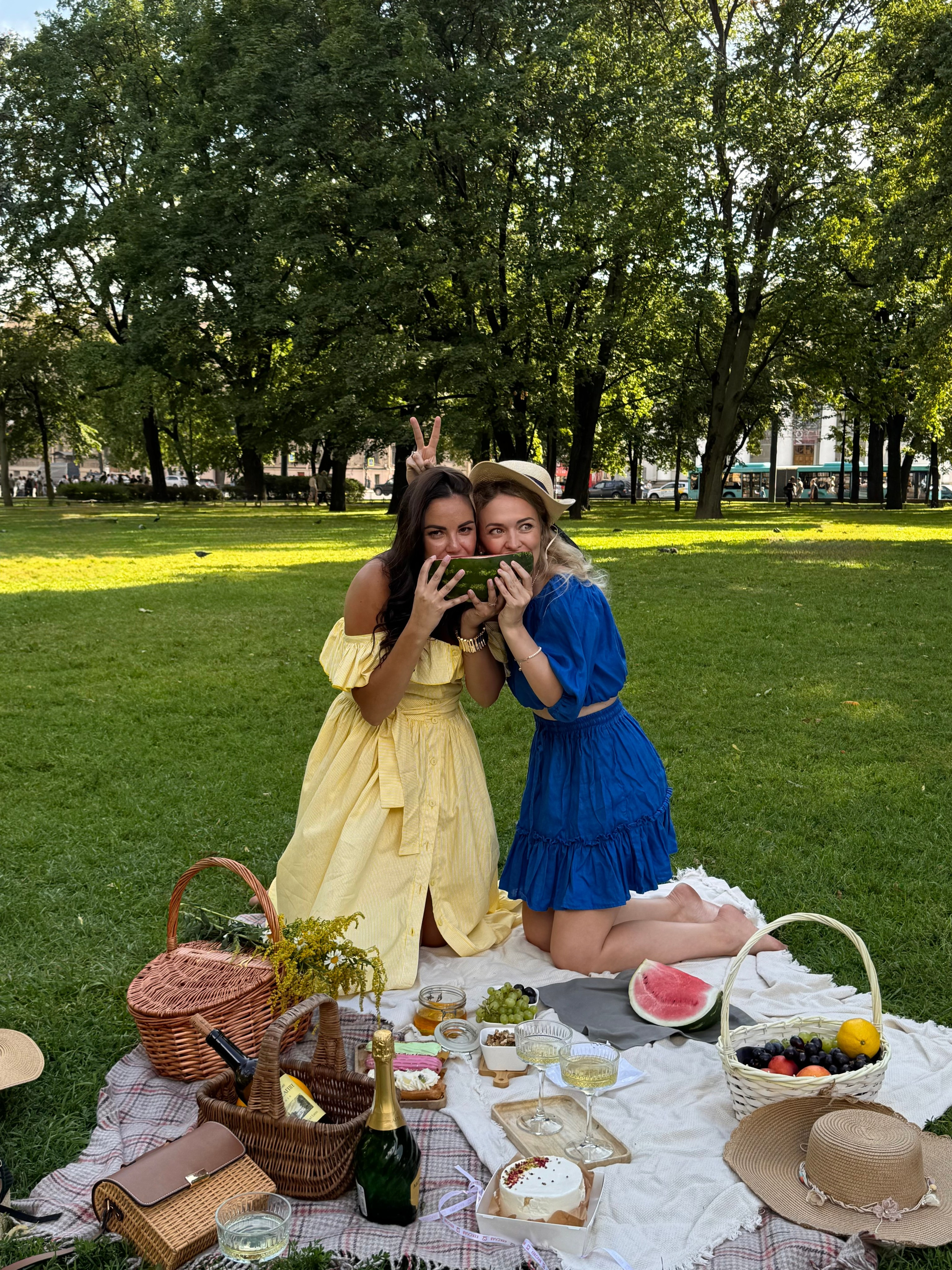 Пикник у Исаакиевского. Утонченный фотограф в Санкт-Петербурге Ксения Пелевина