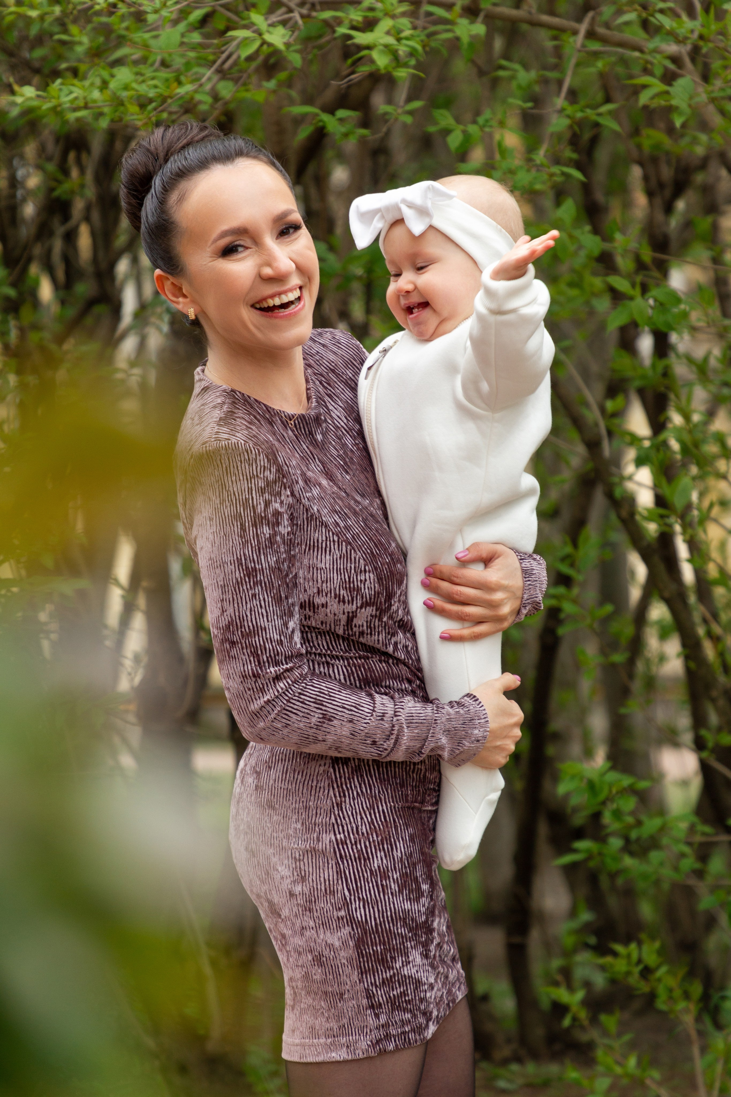 Семейная фотосессия в парке. Портретный и семейный фотограф в Санкт-Петербурге Ульяна Жукова