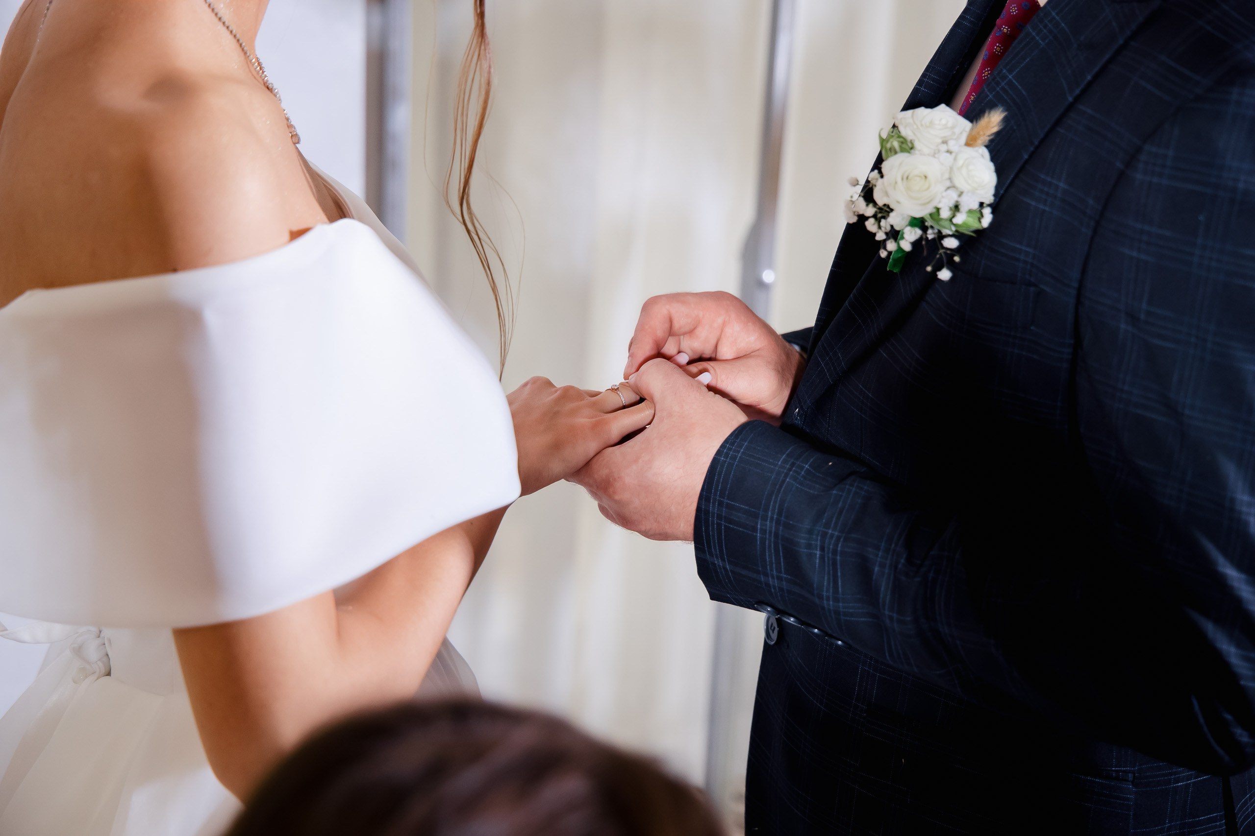 Евгений и Юлия. Совместные сборы. Интурист. Выездная. Фото с Китами. Свадебный фотограф в Хабаровске