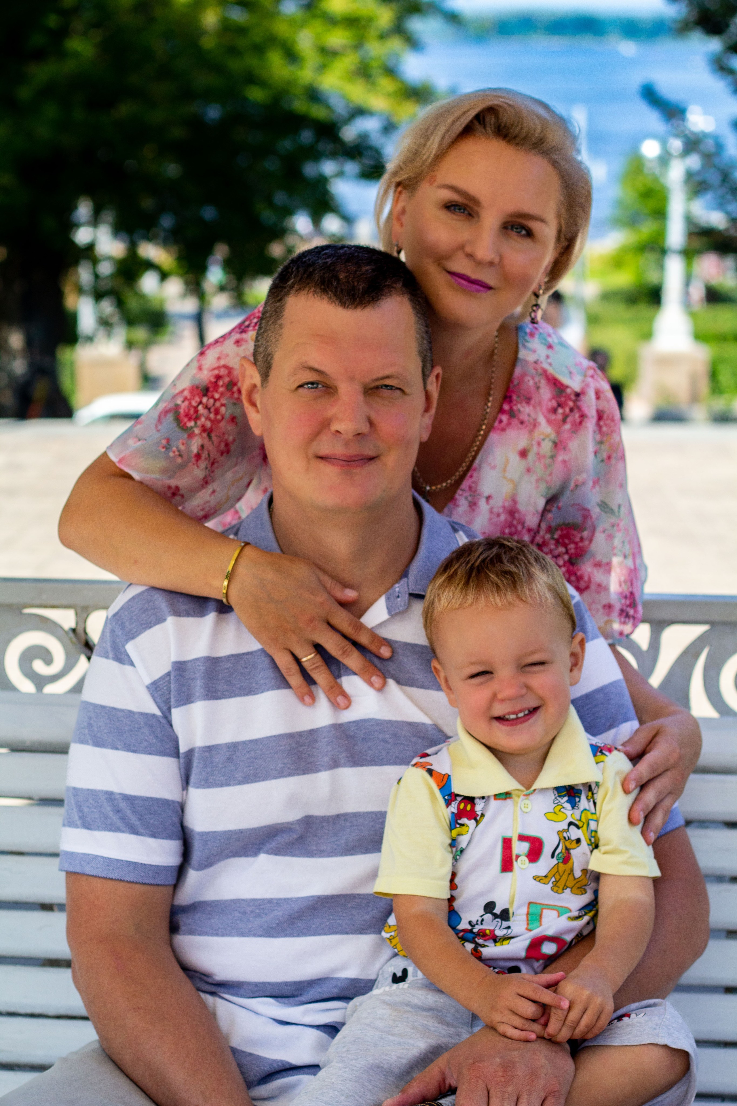 Семейная съёмка из 5 человек прогулка по парку. Женский, семейный фотограф в Самаре Митюнина Ирина