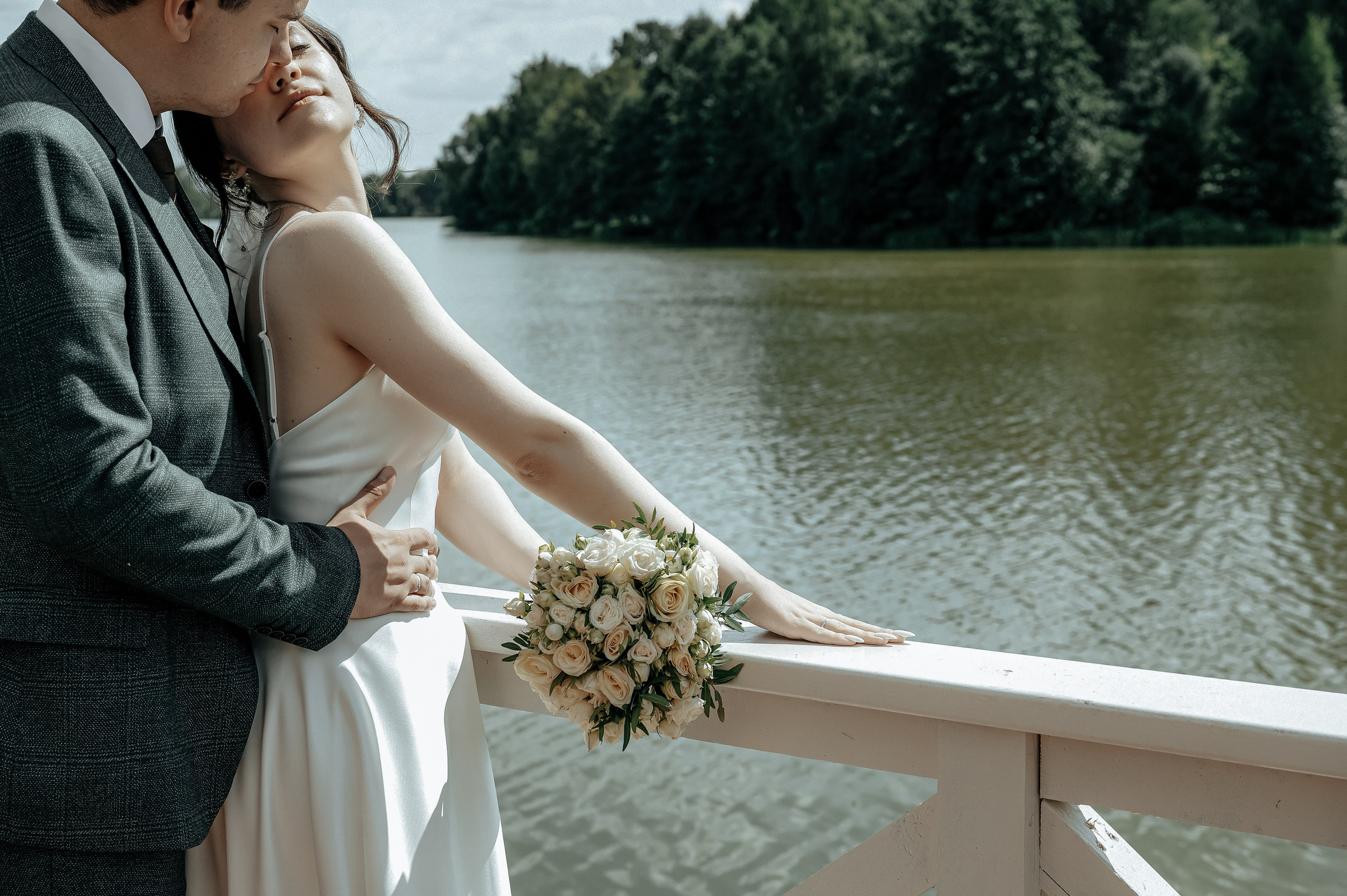 Вот и ЦДК Щелково открыли для свадебной регистрации, а прогулялись мы в Усадьбе Гребнево. Свадебный и семейный фотограф Виктория Носачёва. Щелково, Москва и МО