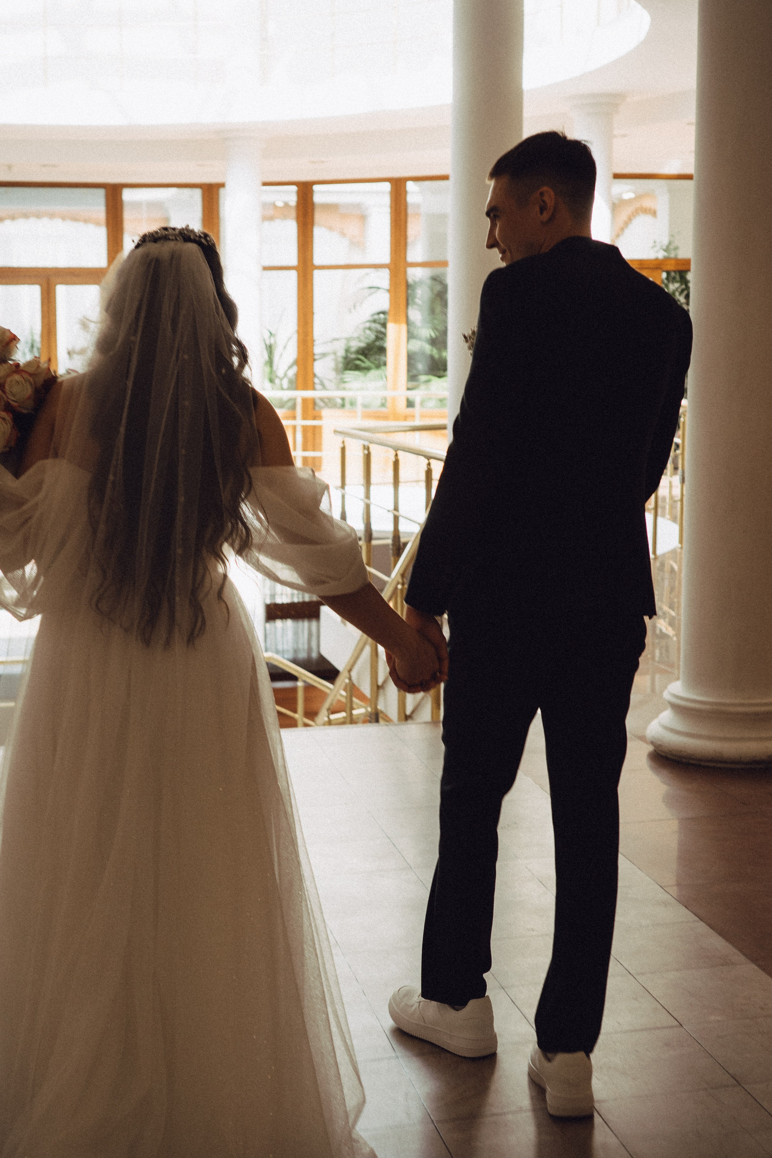 СВАДЕБНАЯ СЬЕМК В ПАРКЕ 300-ЛЕТИЯ. Профессиональный фотограф, Санкт-Петербург — Виктория Богомолова