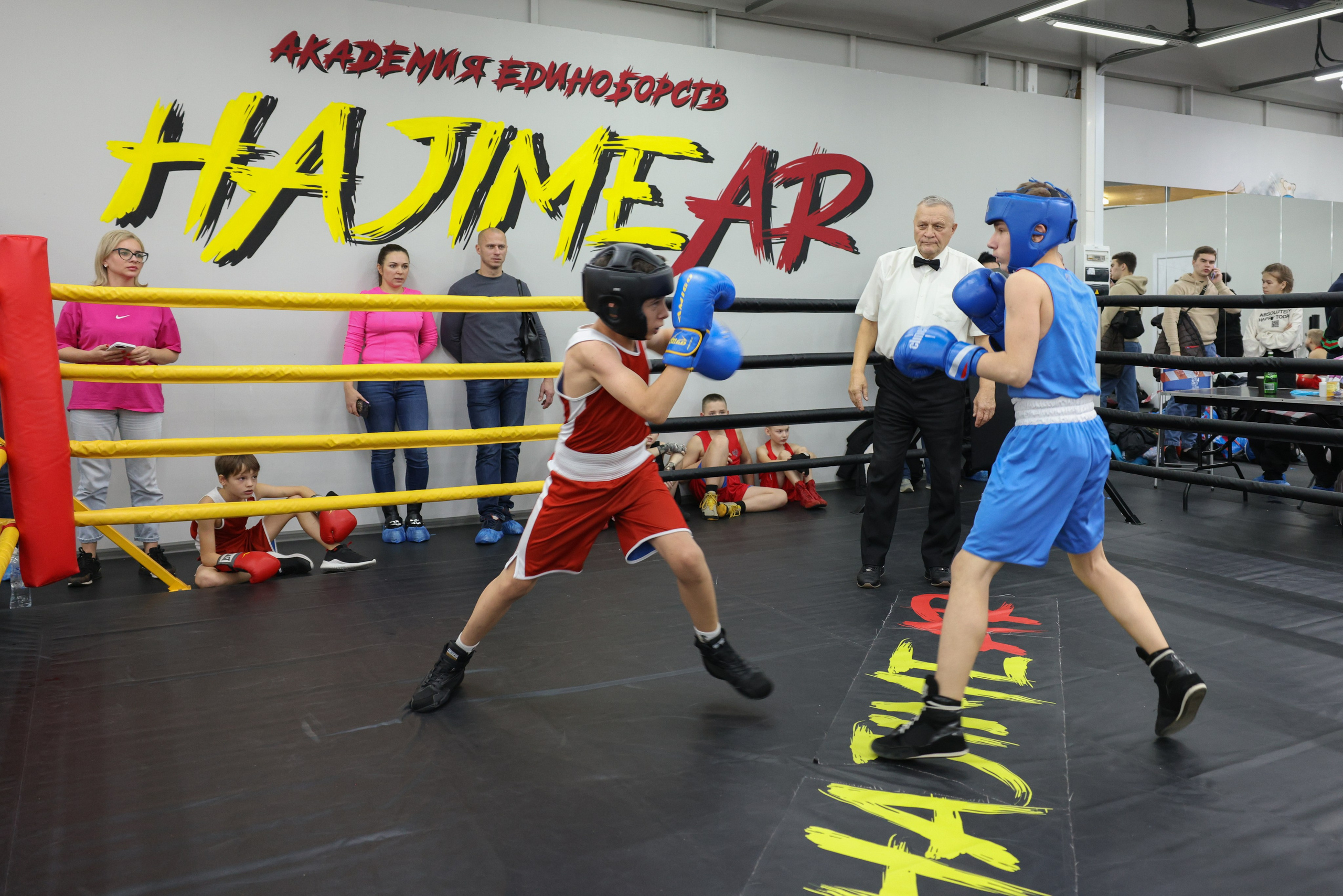 Открытый ринг «кубок ООО «ТЭК НеваСпецТяж». Фотограф Александр Заломаев