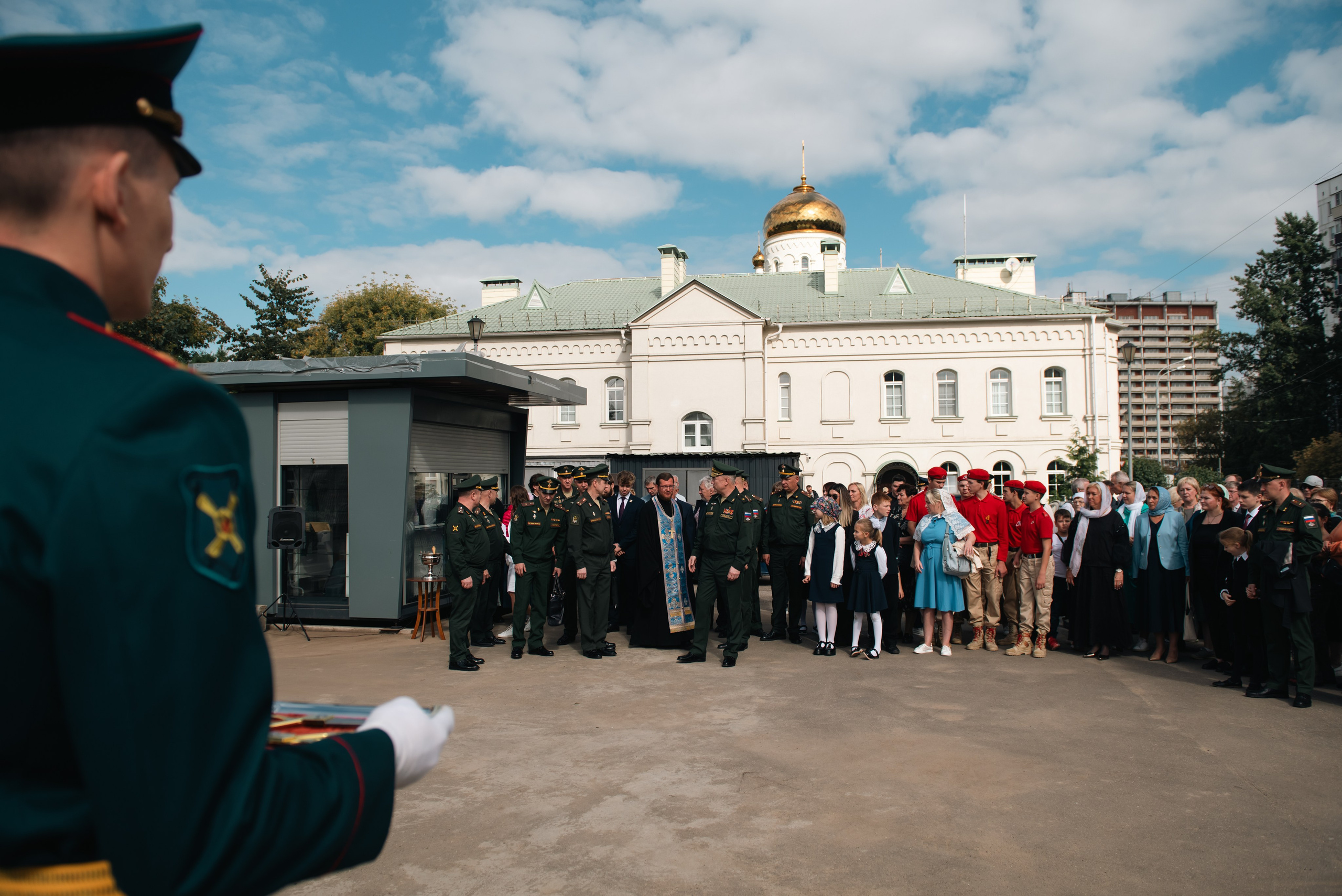 Храм Андрея Боголюбского, служба с участием войск РХБ защиты. Фотограф, визажист. Москва