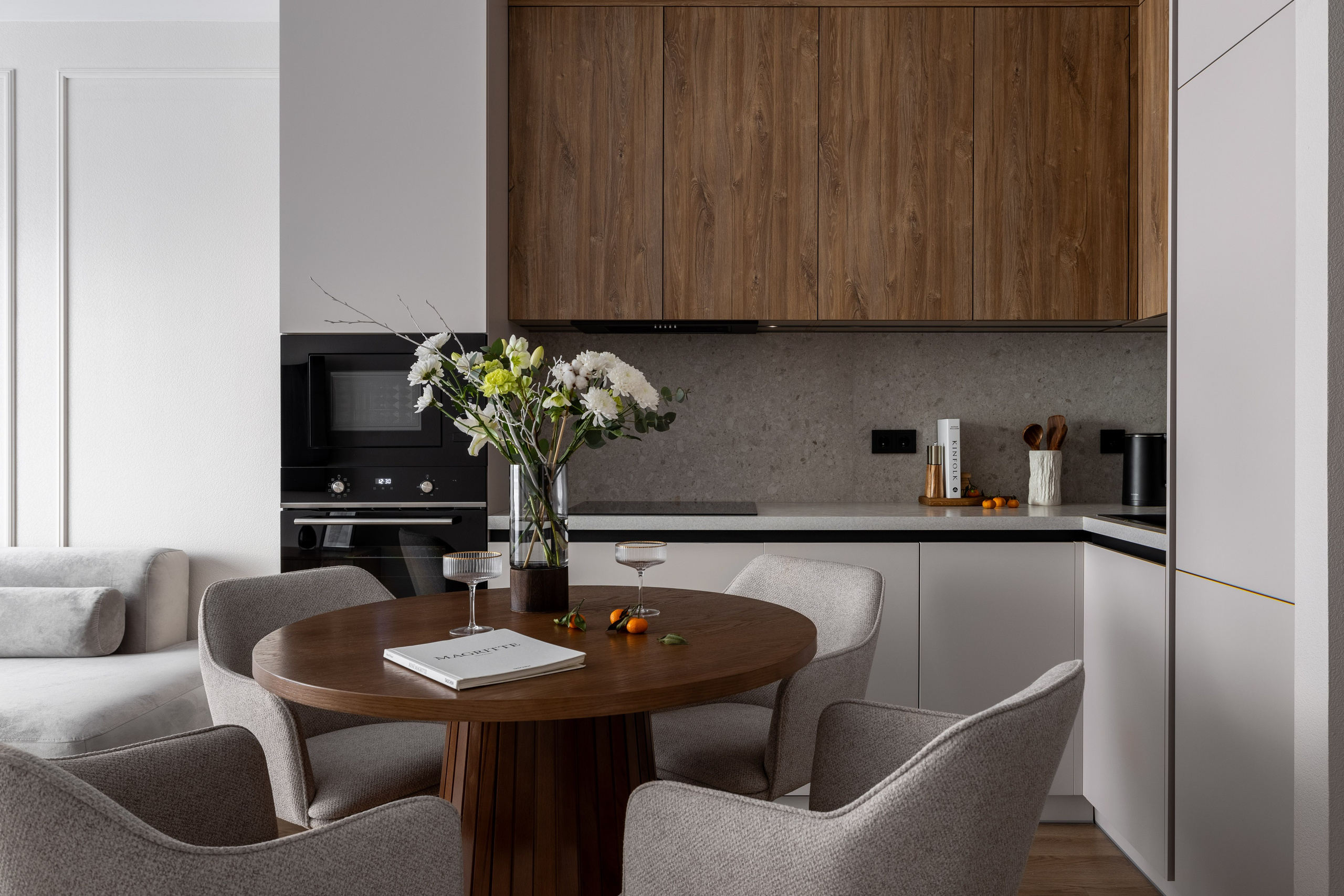 Строгая евро2 в ЖК «Матвеевский парк». Veselinskiy| Интерьерный фотограф | Москва