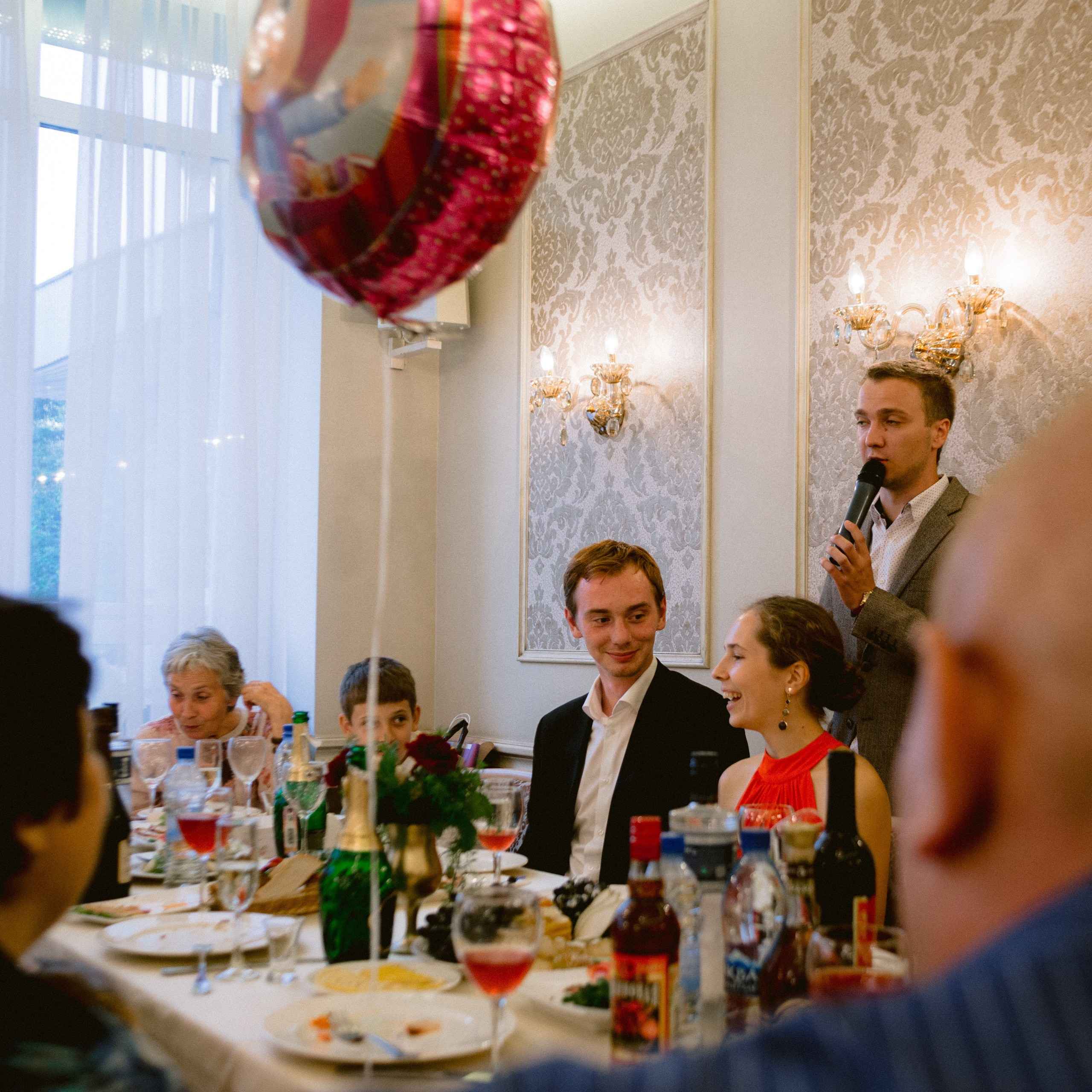 Солнце, яблоки и лодка. Фотограф Серафим Крюков