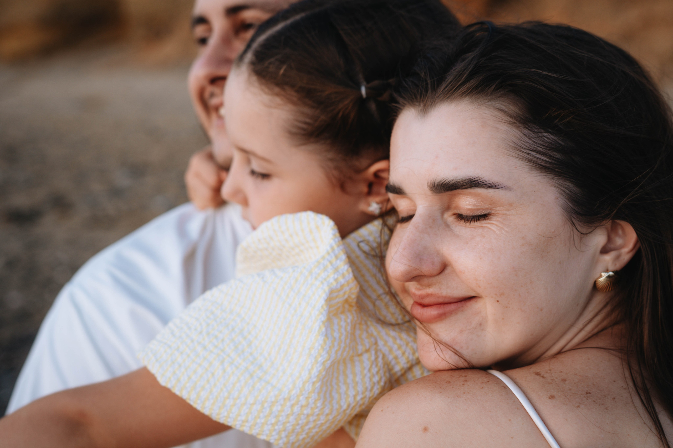 Love is. Семейный фотограф из Крыма Анастасия Кадырова