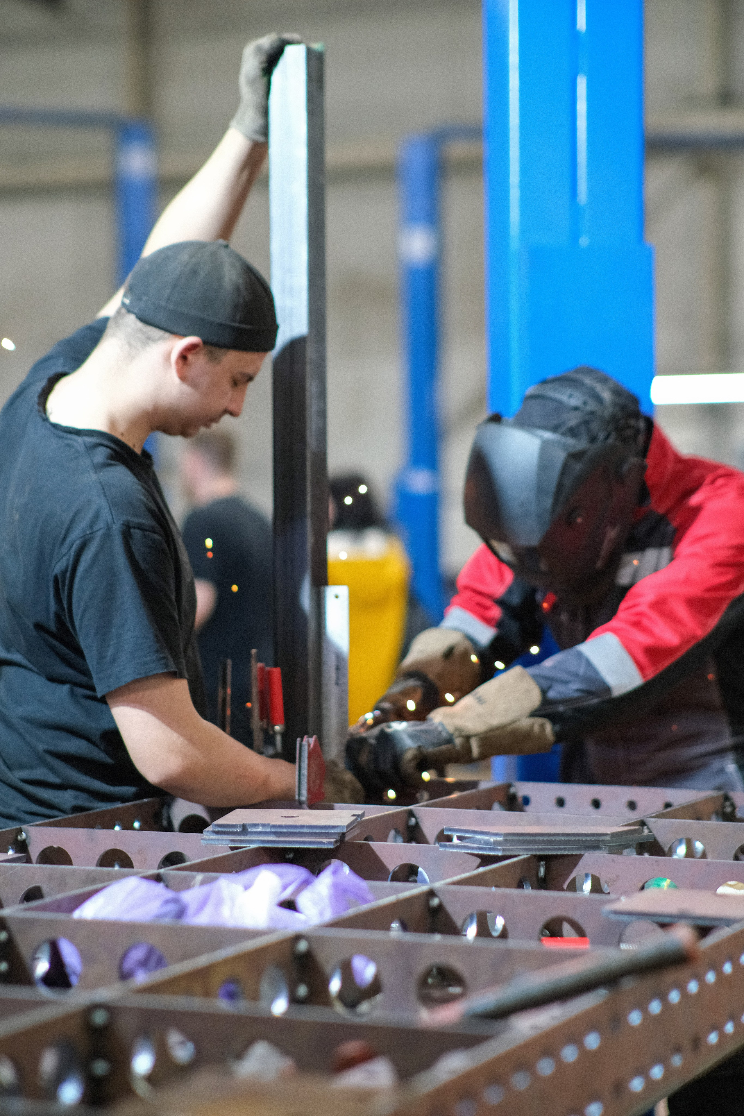 Установка стола. Провыхлоп — Тюнинг и ремонт выхлопных систем в Саратове