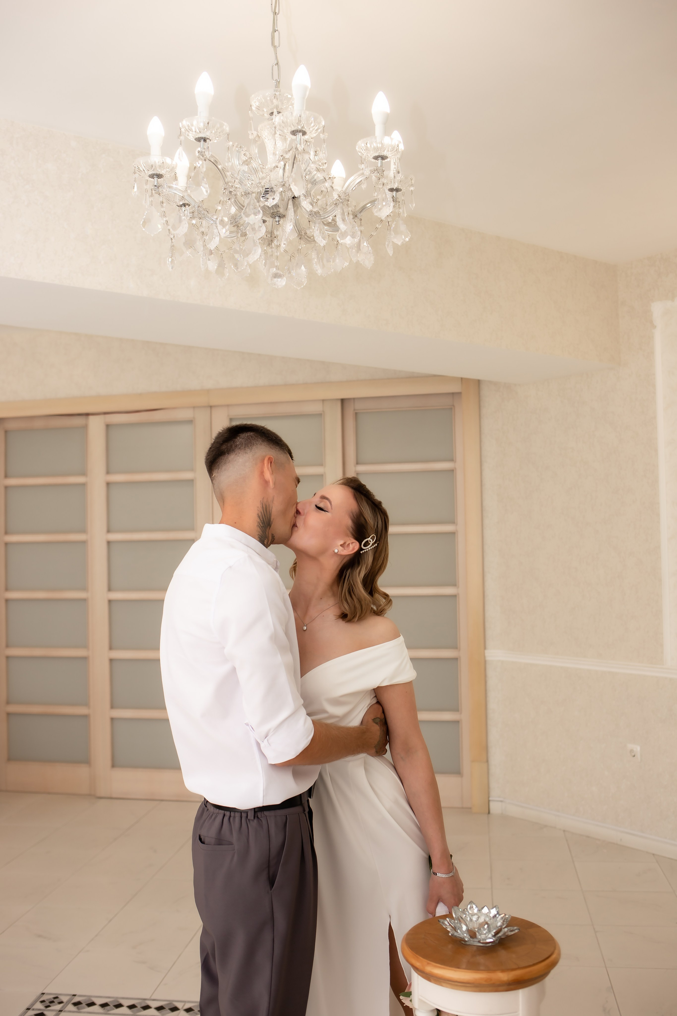 Саша и Вика. Биржевой сквер. Фотограф в Калининграде Решетникова Алина