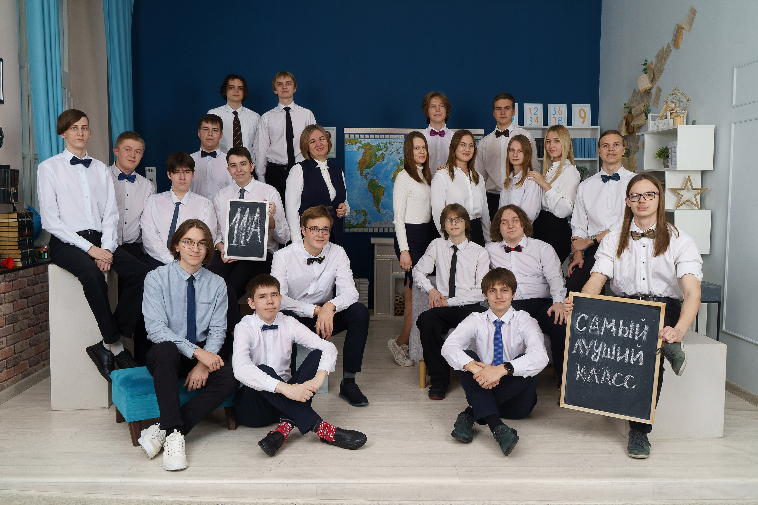 Выпускные фотосессии. Детский школьный фотограф в Кемерово Зиновьева Екатерина