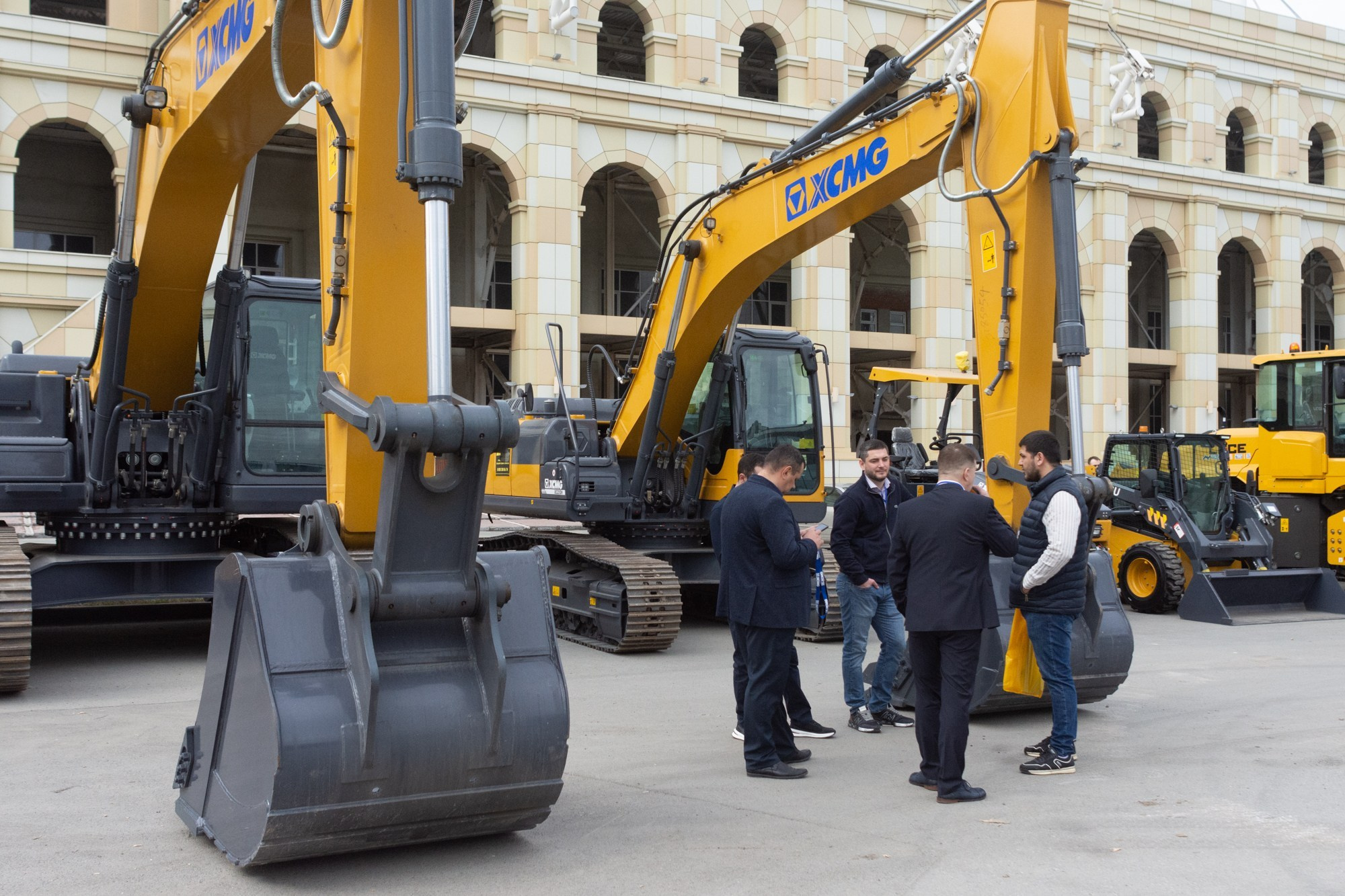 Форум-выставка Дорожный сезон. Фотограф Максим Буряк