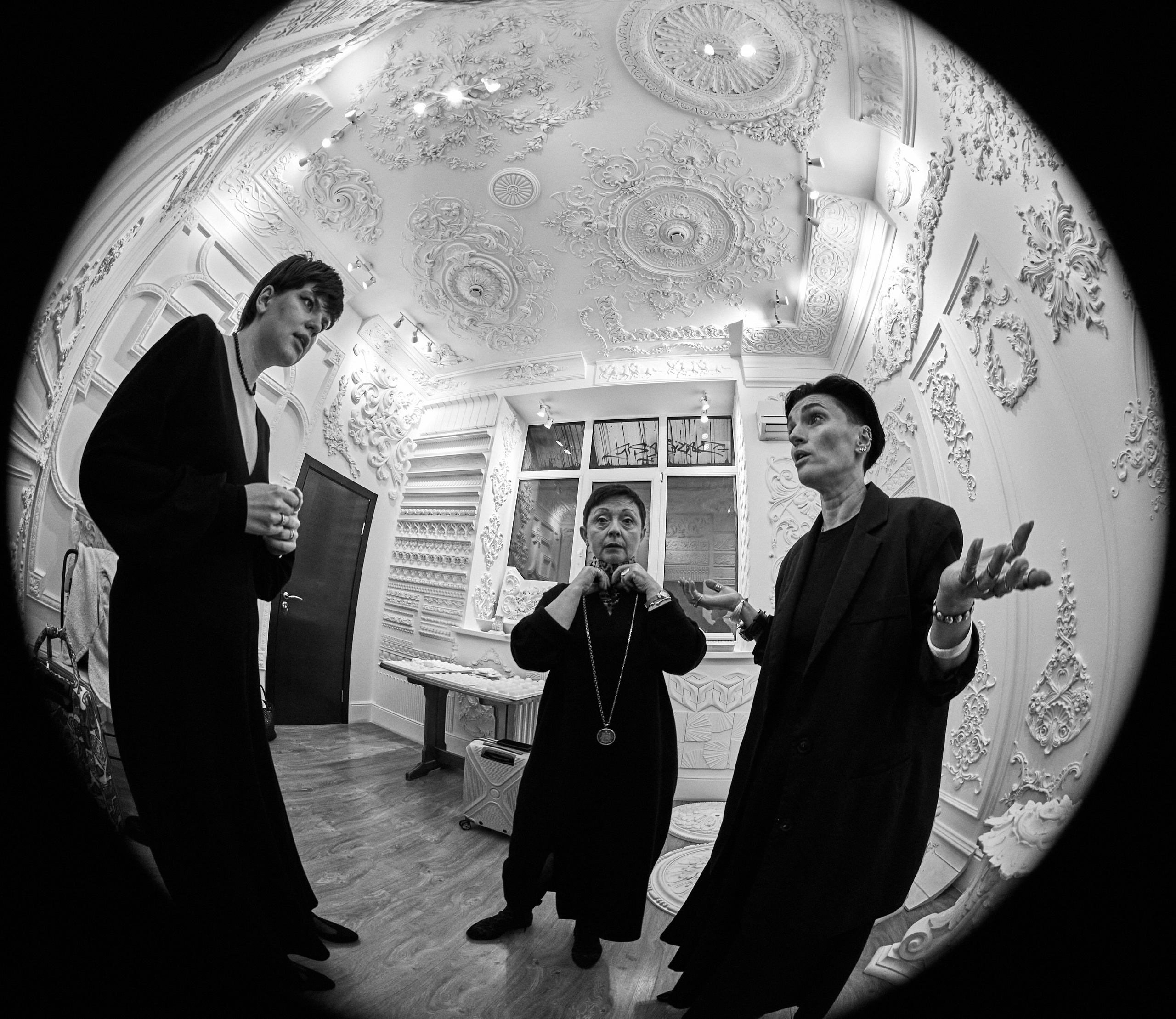 Проект «Соображаем на троих» лекция по А. Чехову в салоне «Аврора». Фотограф Юлия Маринина