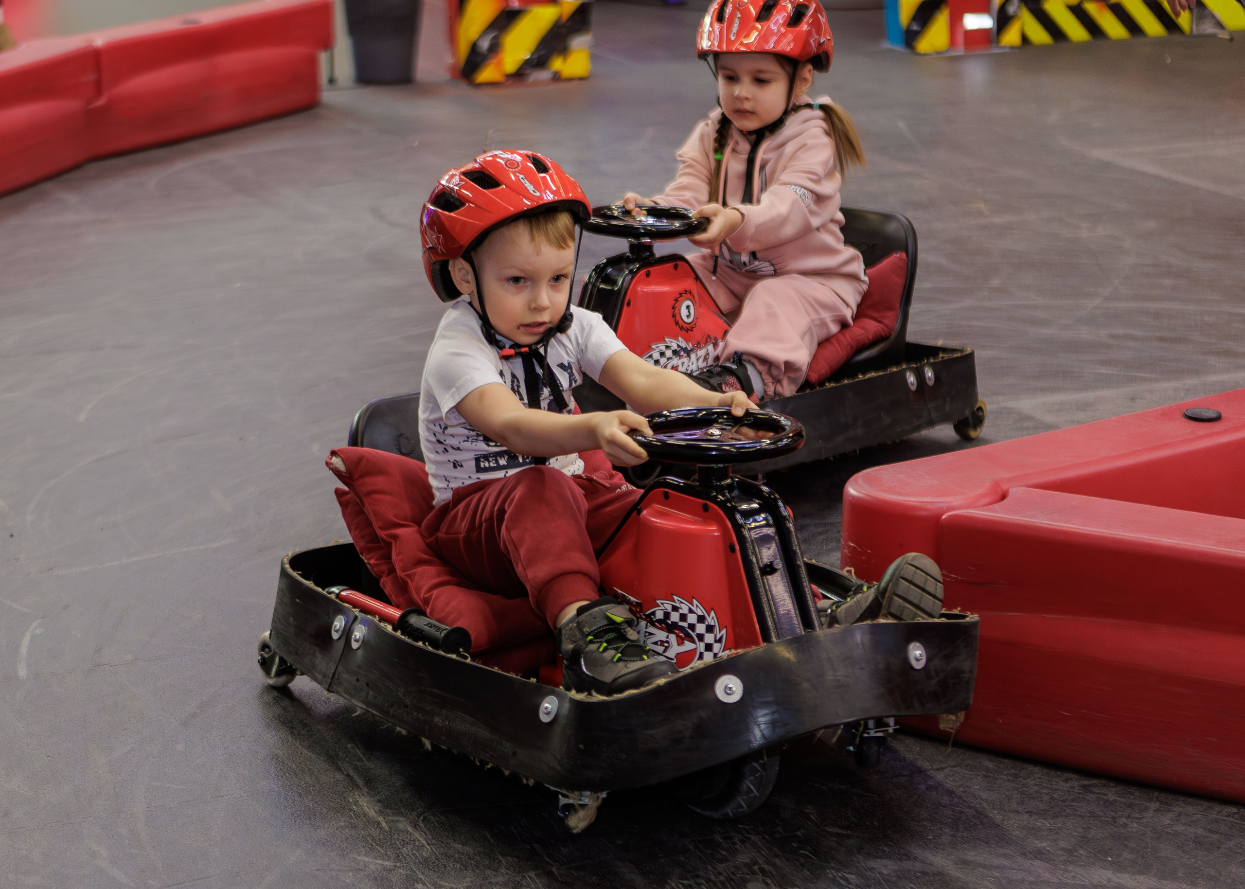 День рождения Дмитрия. Семейный и детский фотограф в Москве Юлия