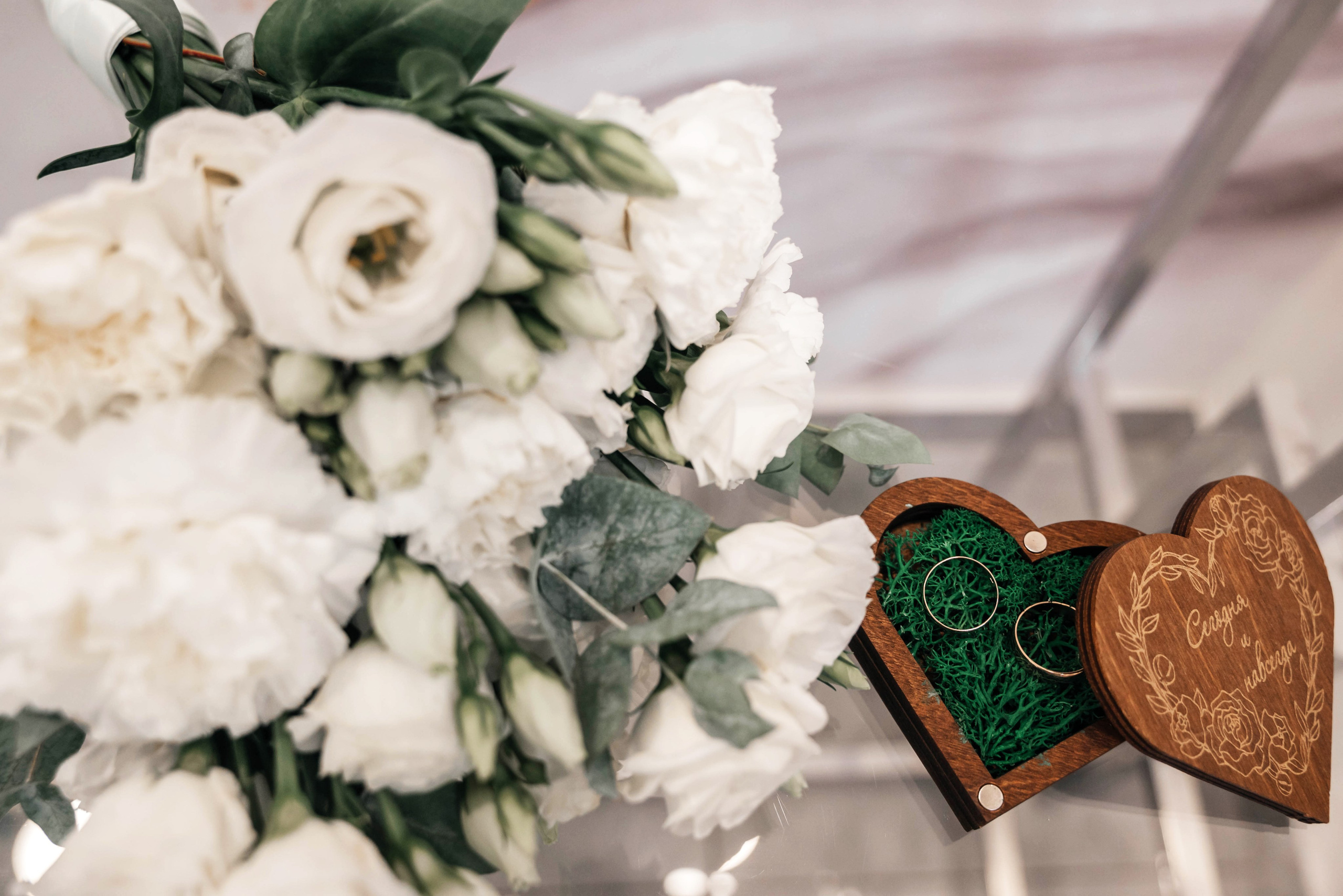 Кутузовский загс. Юлия и Максим. Свадебный фотограф в Сергиевом Посаде недорого Ольга Гузанова