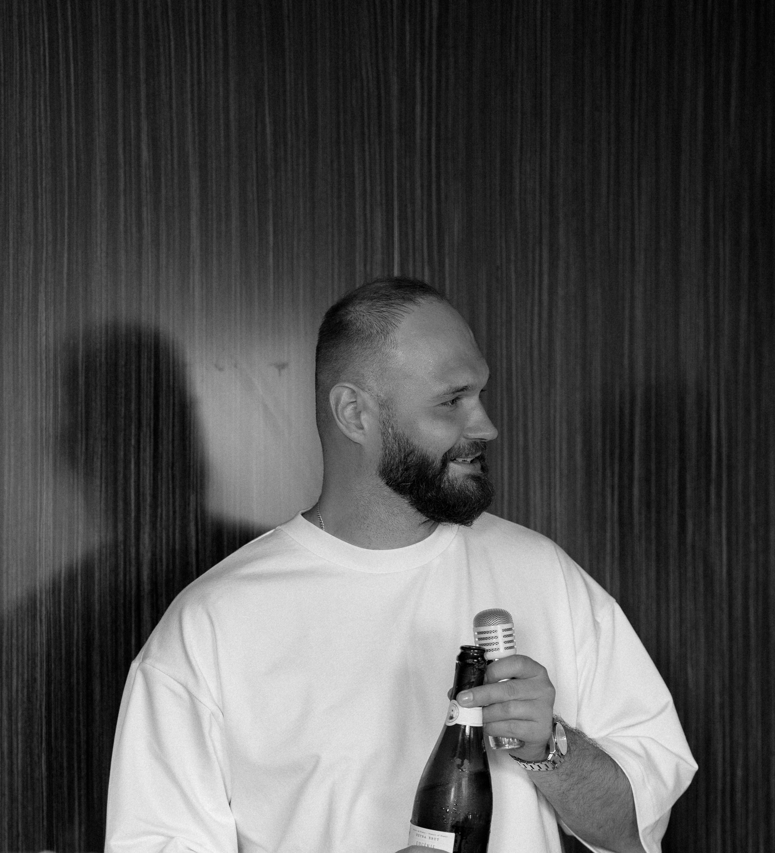 Вечер в кругу близких в отеле Continental. Свадебный фотограф в Москве Наталья Струкова