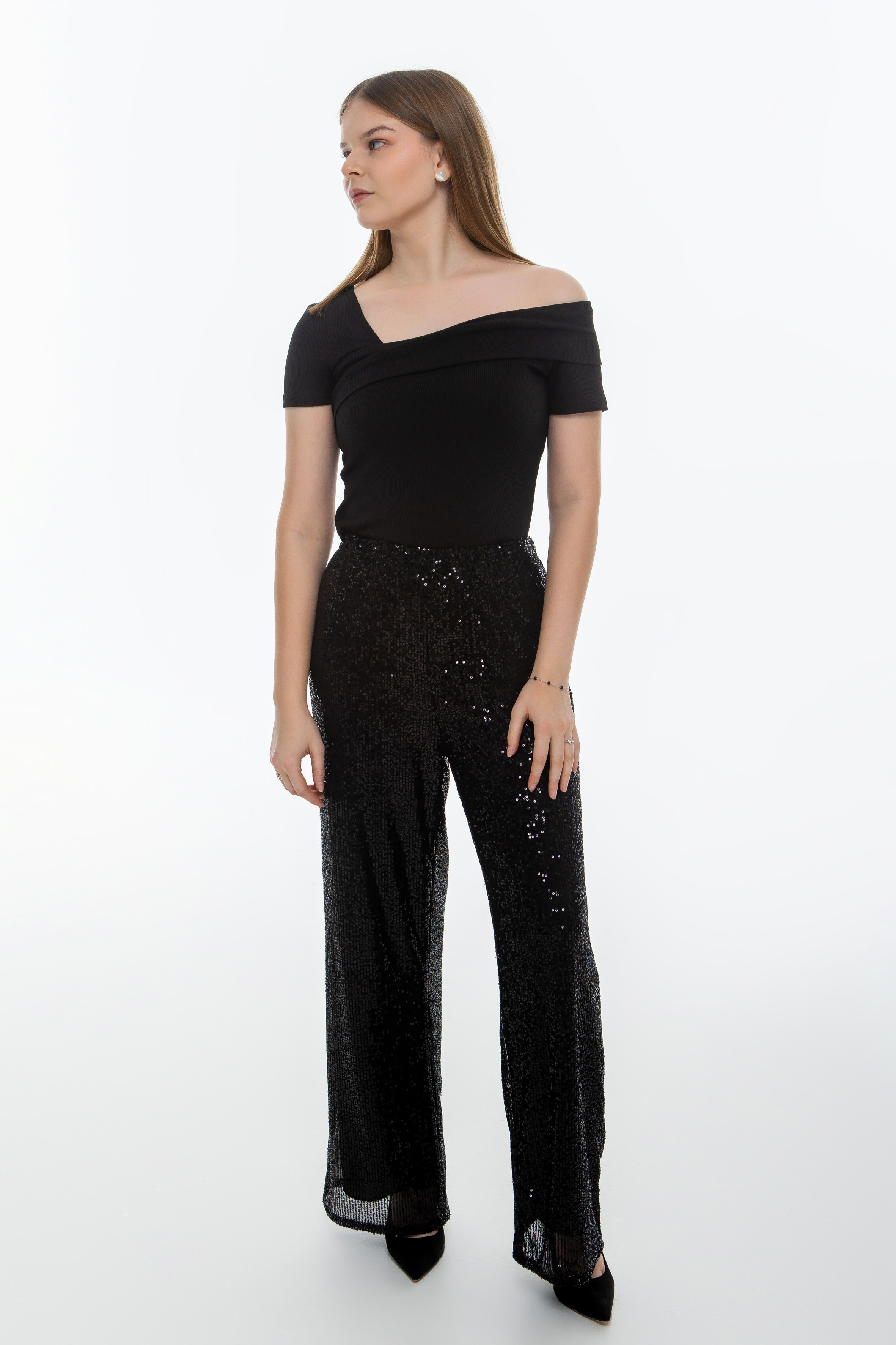 Студия Гимназия 12 11 А 2024 г. Свадебный и портретный Фотограф в Липецке Дмитрий Котюков