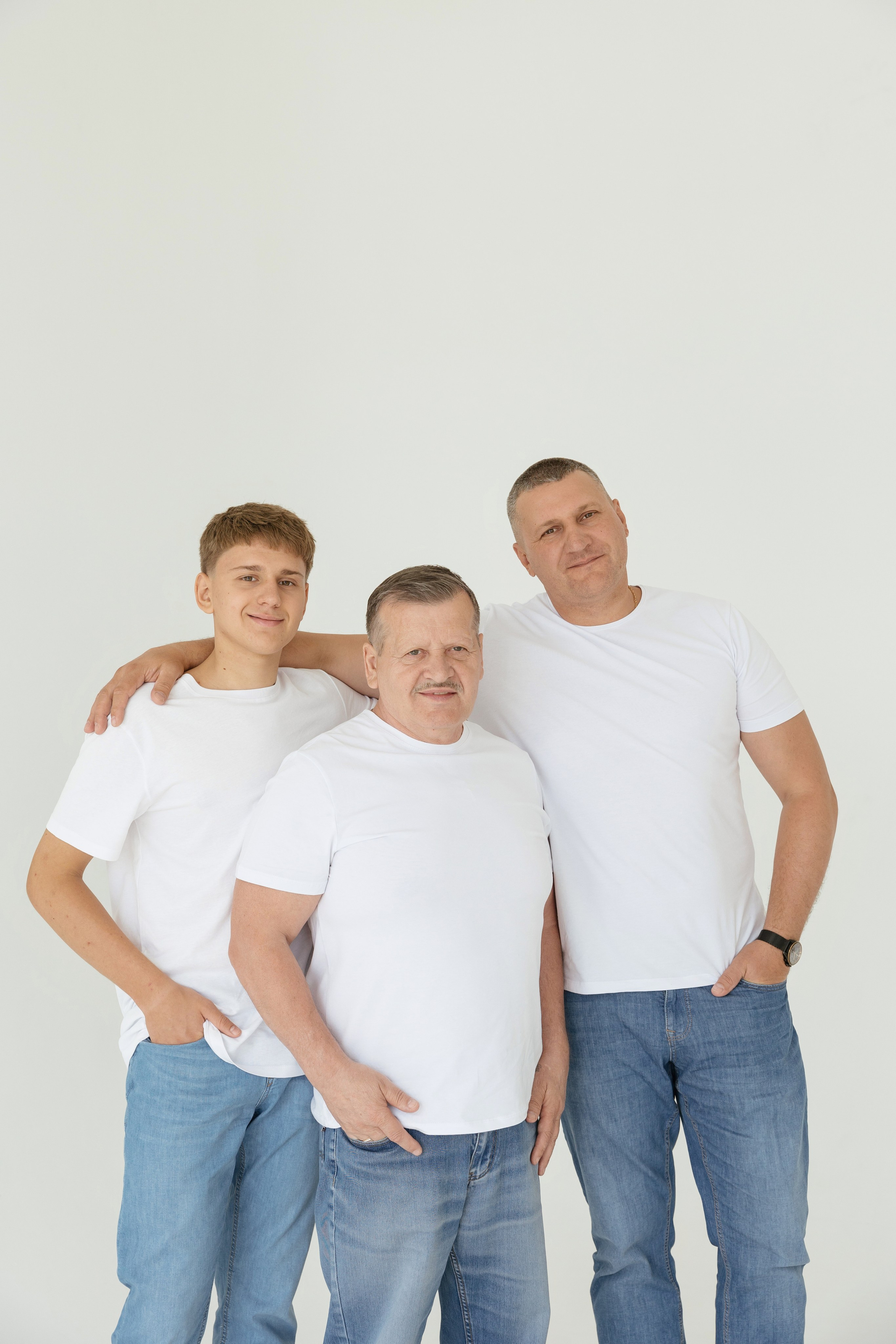 Семейная фотосессия в студии. Семейный и детский фотограф, визуальный гид, декоратор в Москве