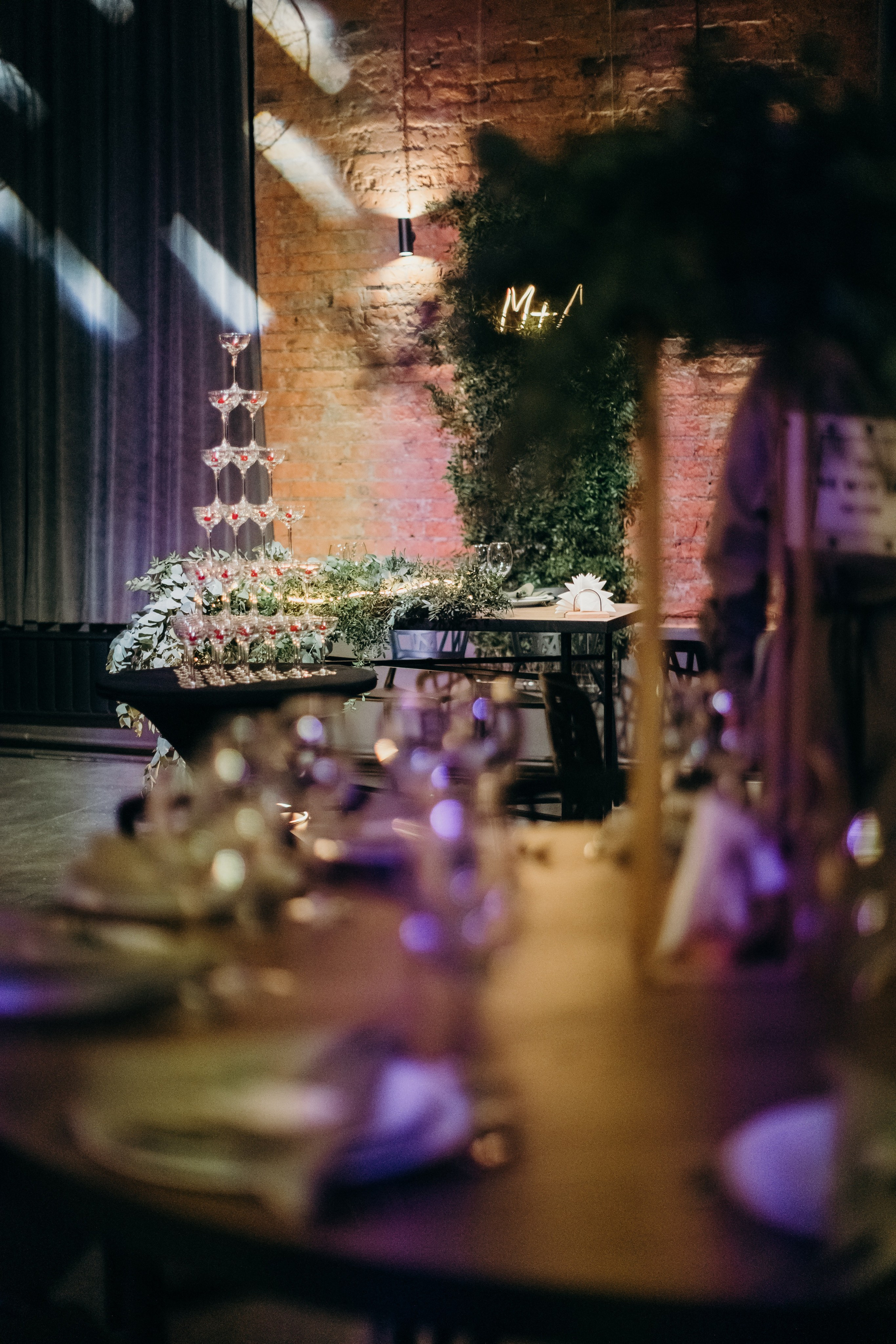 Счастье рядом. Свадебный фотограф-видеограф в Красноярске Евгений Константинопольский