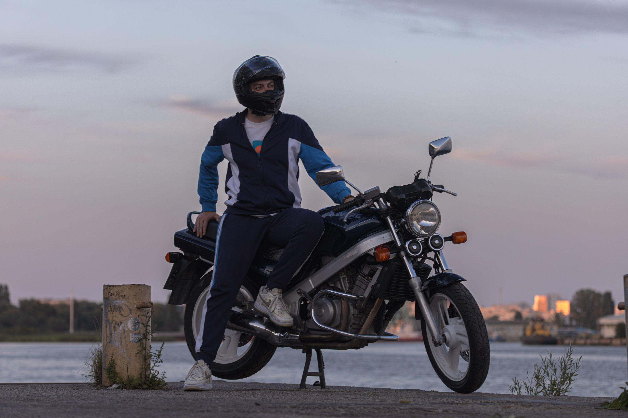 Daniil R. — Digital Noise —