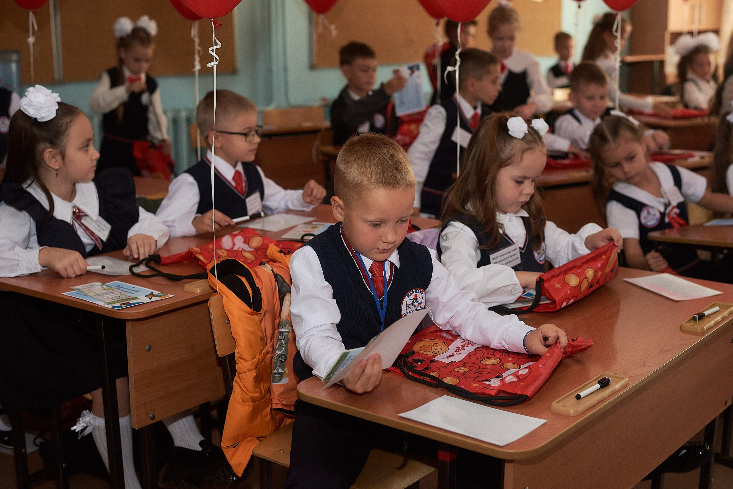 Первый класс. Фотограф Елена Дука. Контент съемка. Семейная фотография