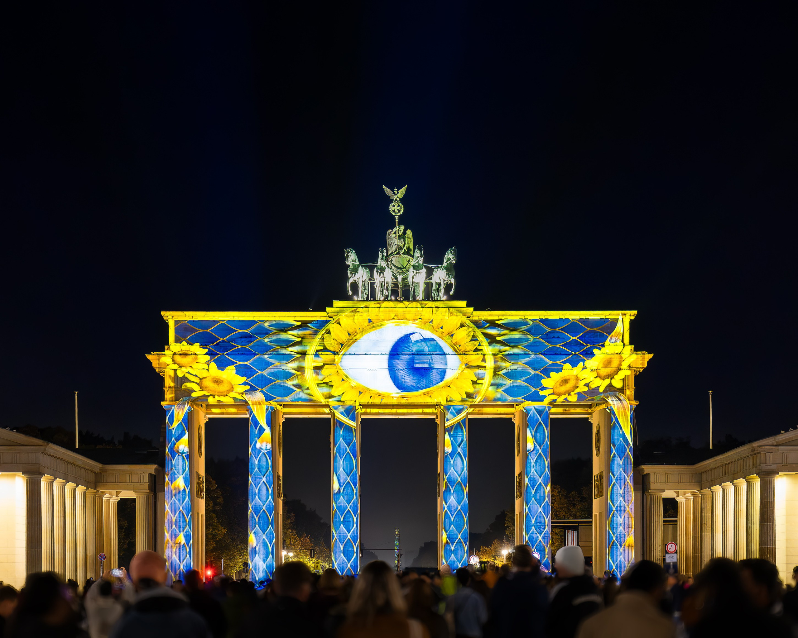 Projection Mapping. Tony Nomadic