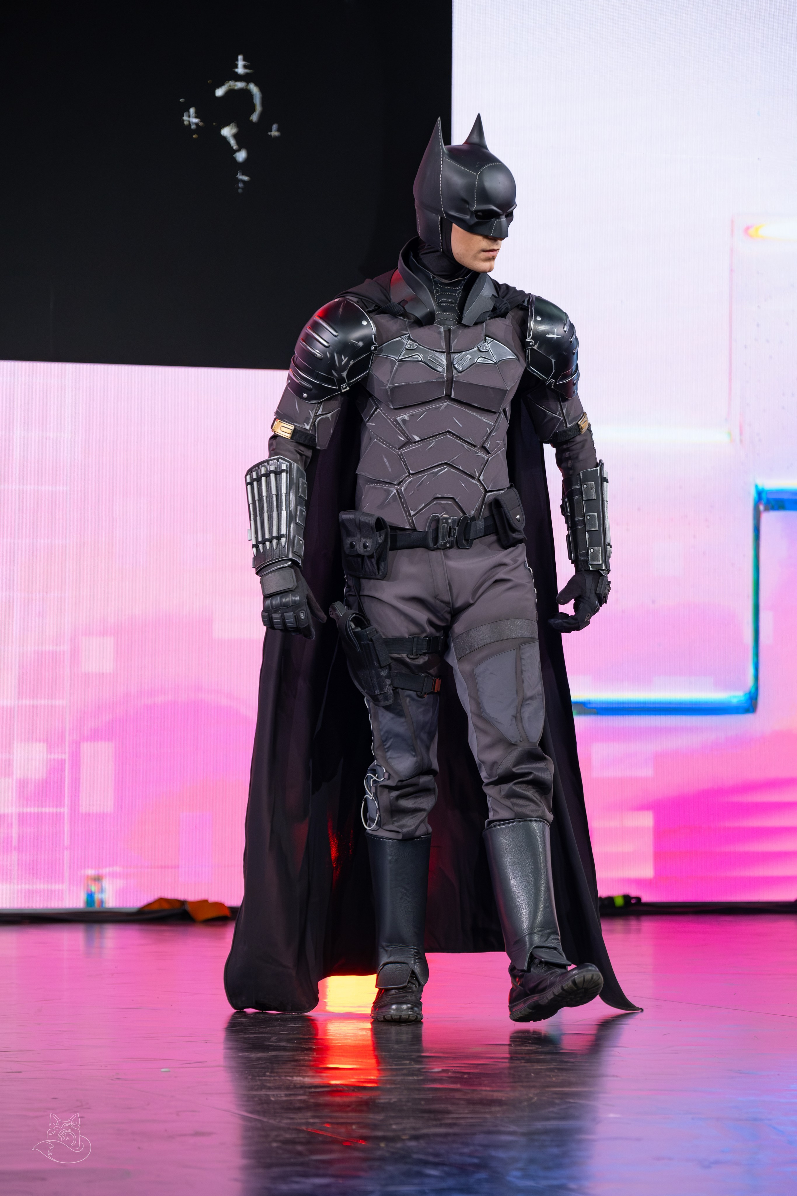 Сцена РЭД ЭКСПО 2024. Косплей фотограф