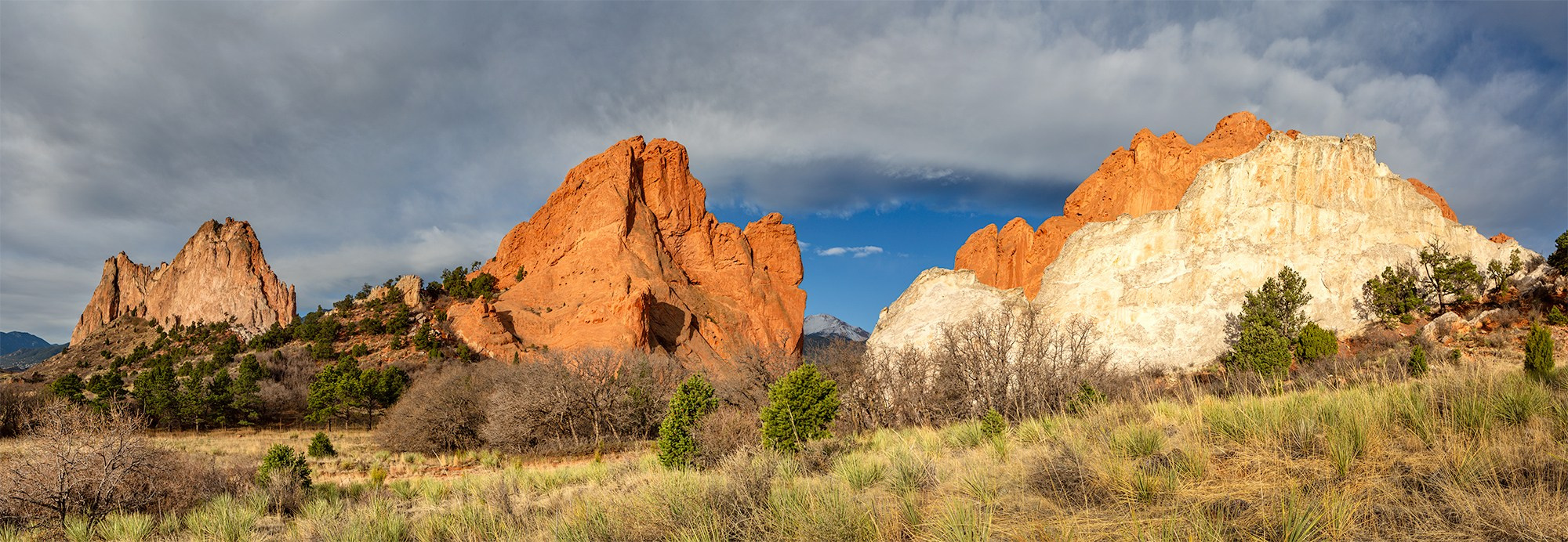 Garden of the Gods, USA. Photographer Vladimir Ostapenko