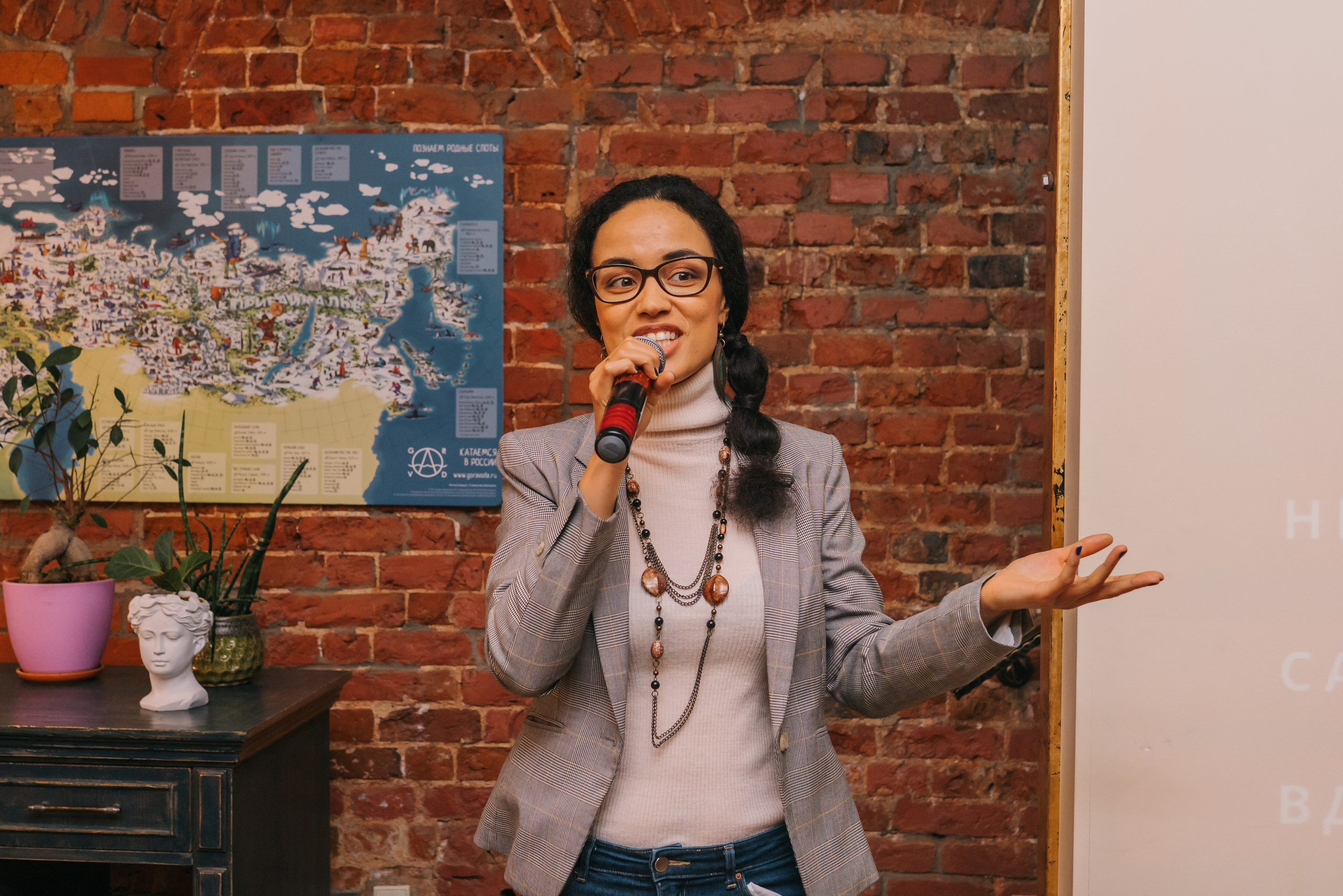 Нетворкинг «Свои в Москве». Женский фотограф в Москве Анастасия Сидорова