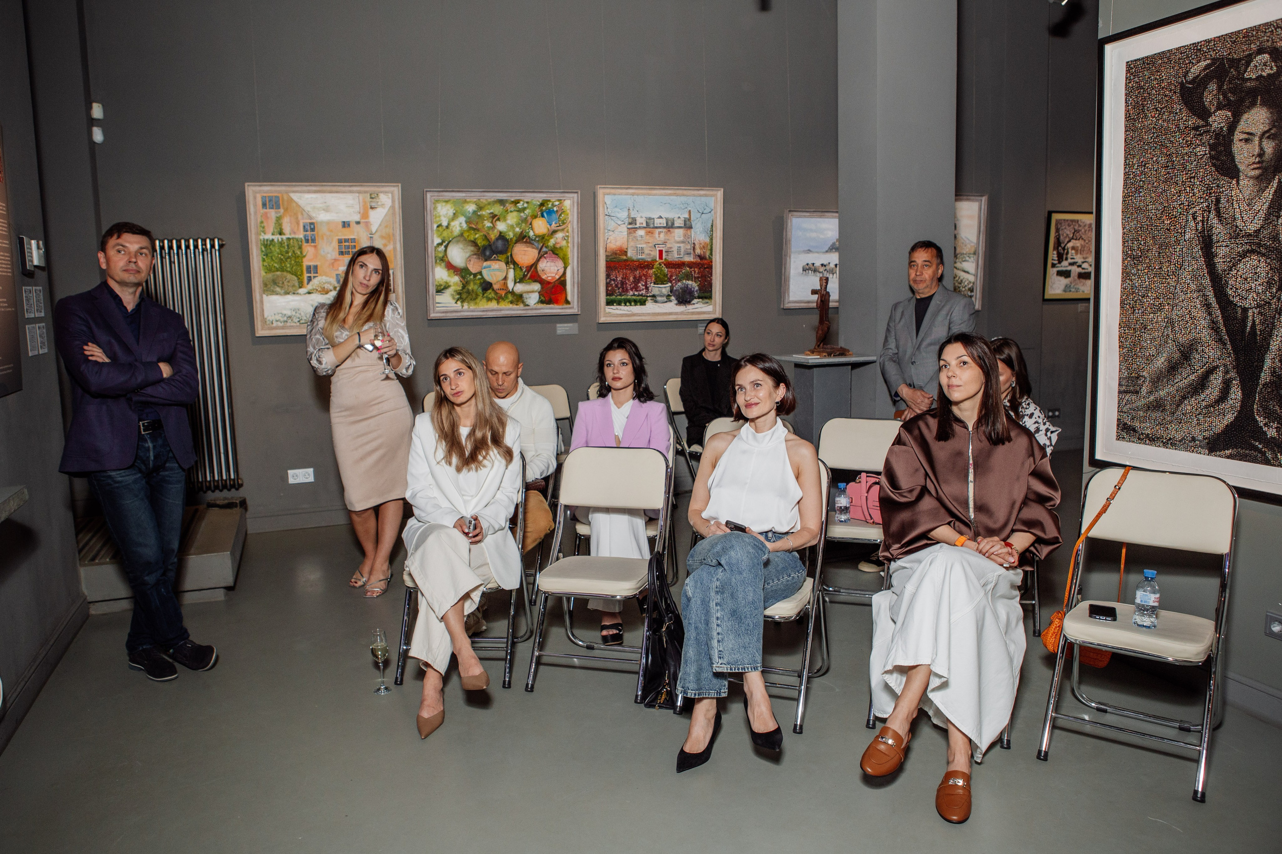 ВЫСТАВКА SNEG GALLERY. Репортажный фотограф Москва (детские праздники, квизы, концерты, дни рождения, свадьбы)