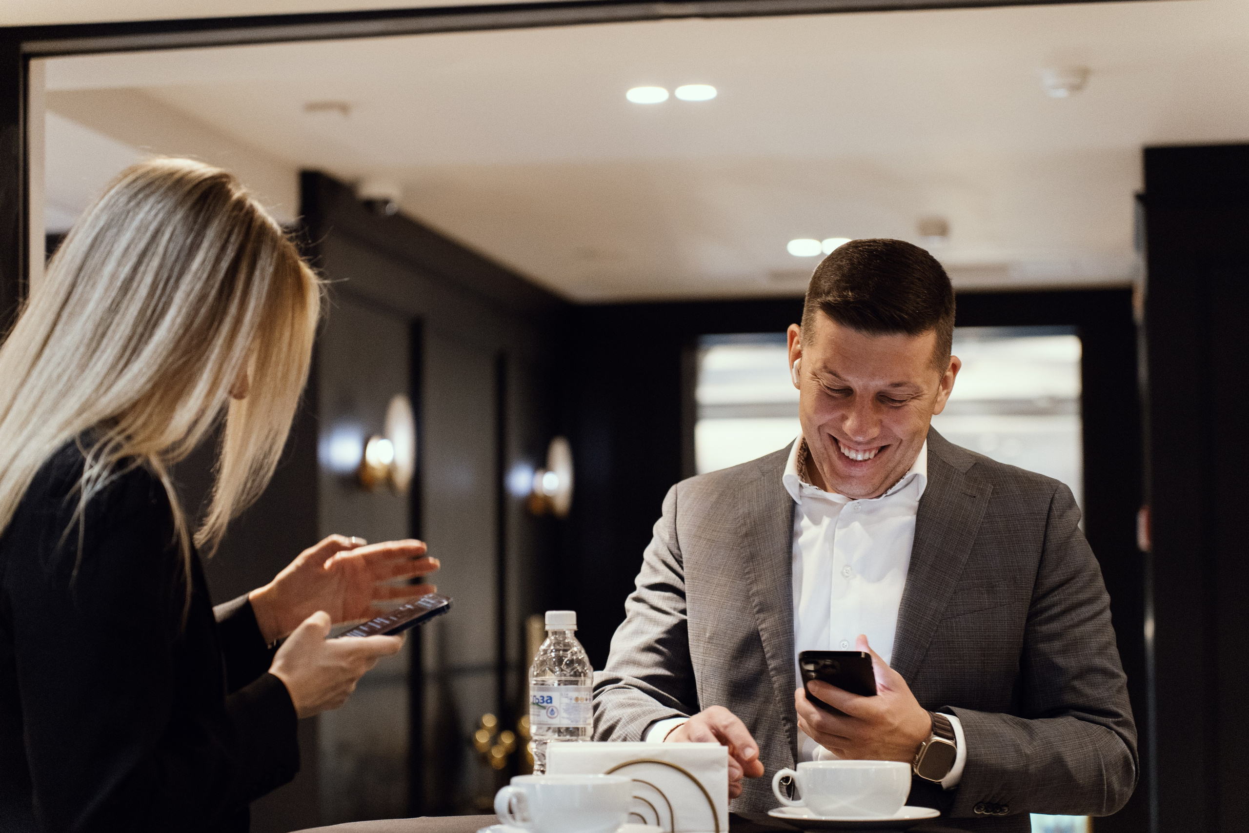 Бизнес-завтрак. ФОТОГРАФ ИВАН СЕЛИВАНОВ