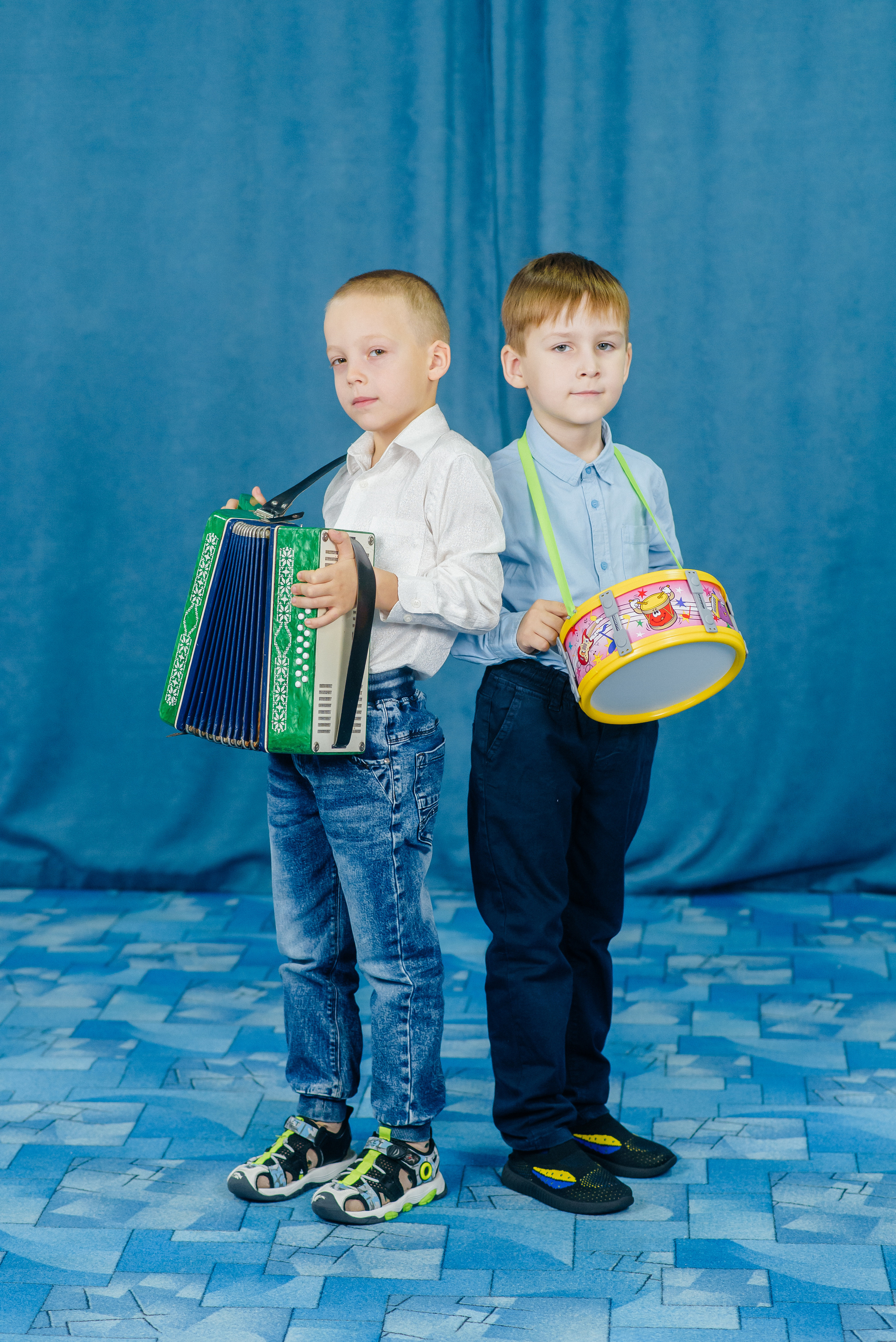 Режим «Музыка». Семейный фотограф в Барнауле