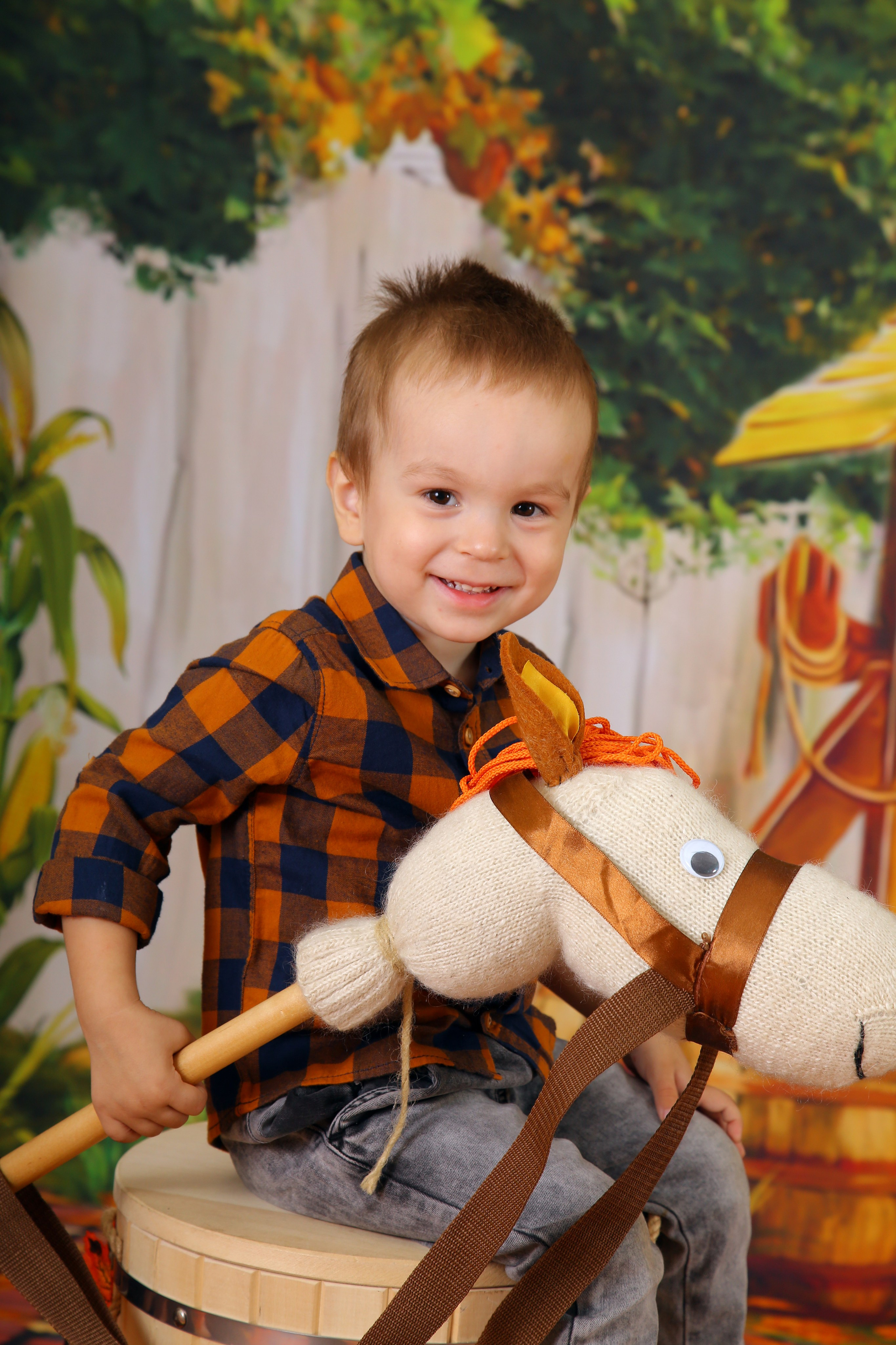 Веселое ранчо. Выпускные альбомы в Нижнем Новгороде | Фотостудия Звездочет | Никулина Наталья