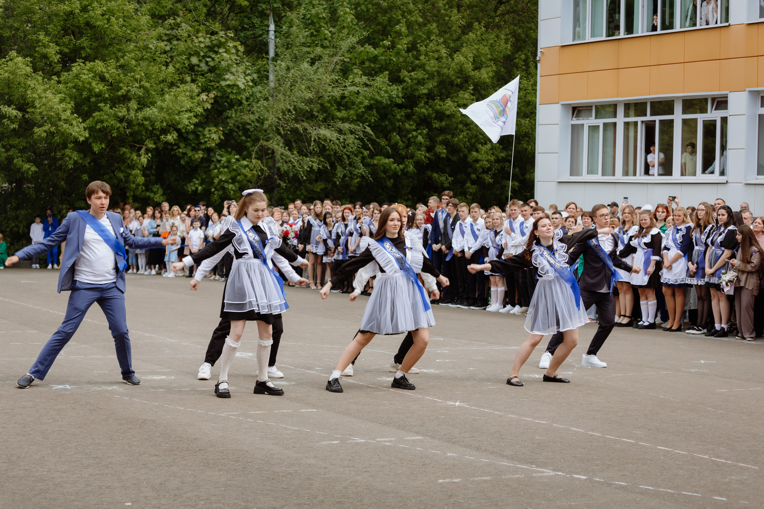 Последний звонок 2024 (3 часа фотосъемки). Профессиональный фотограф Надежда Антонова