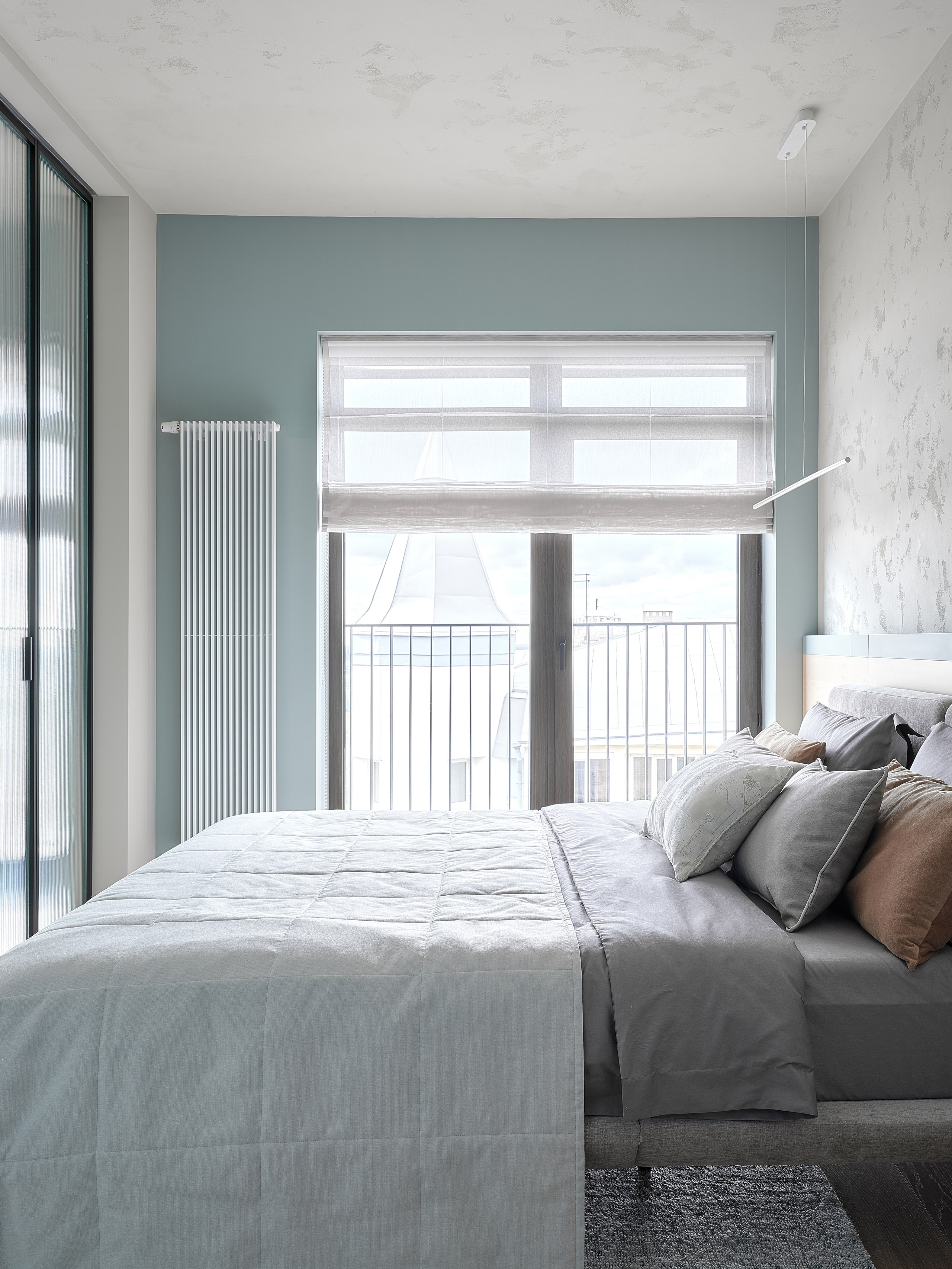 RIVER VIEW APRTM. KWITE INTERIOR. Студия дизайна