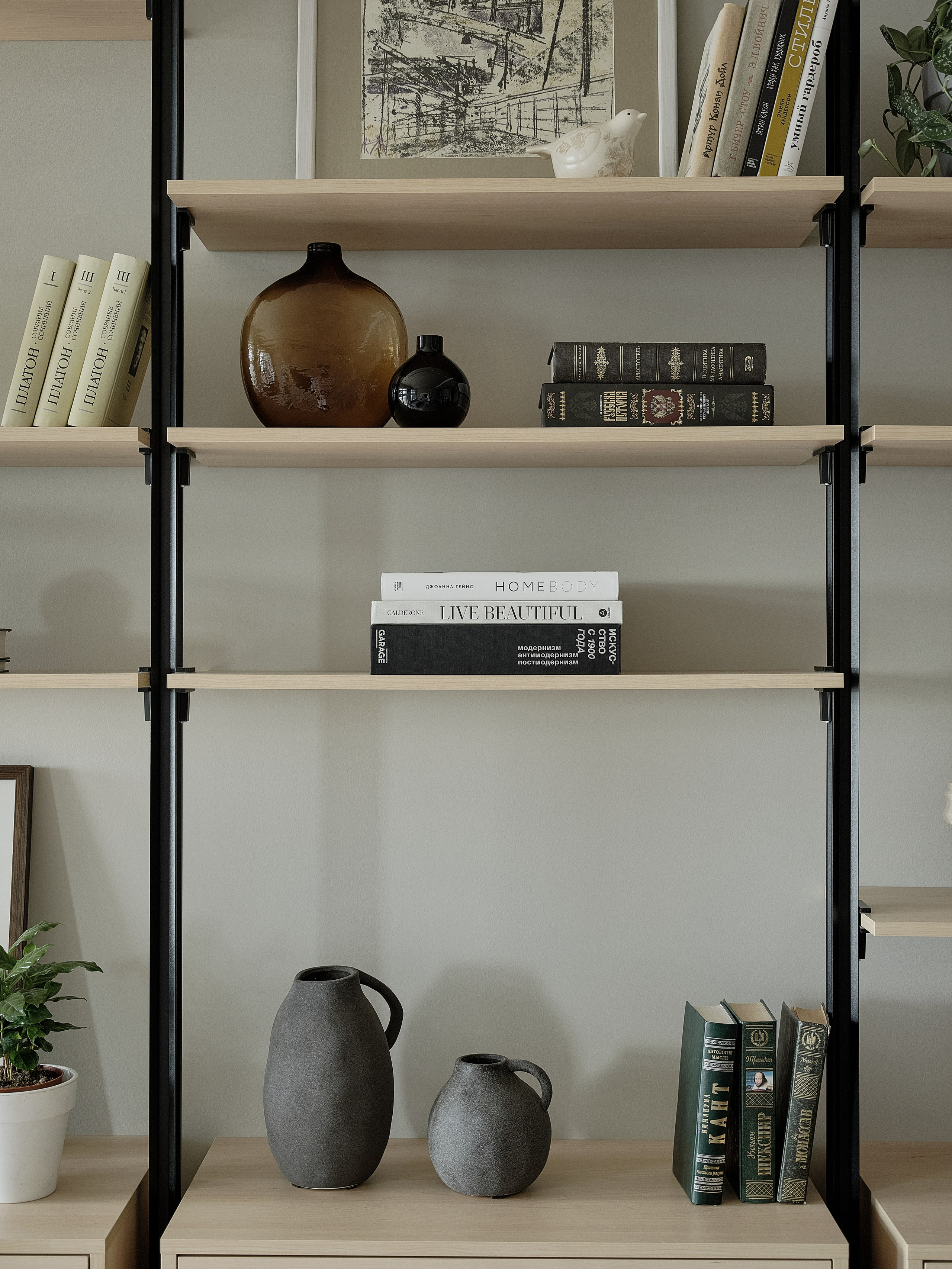 RIVER VIEW APRTM. KWITE INTERIOR. Студия дизайна
