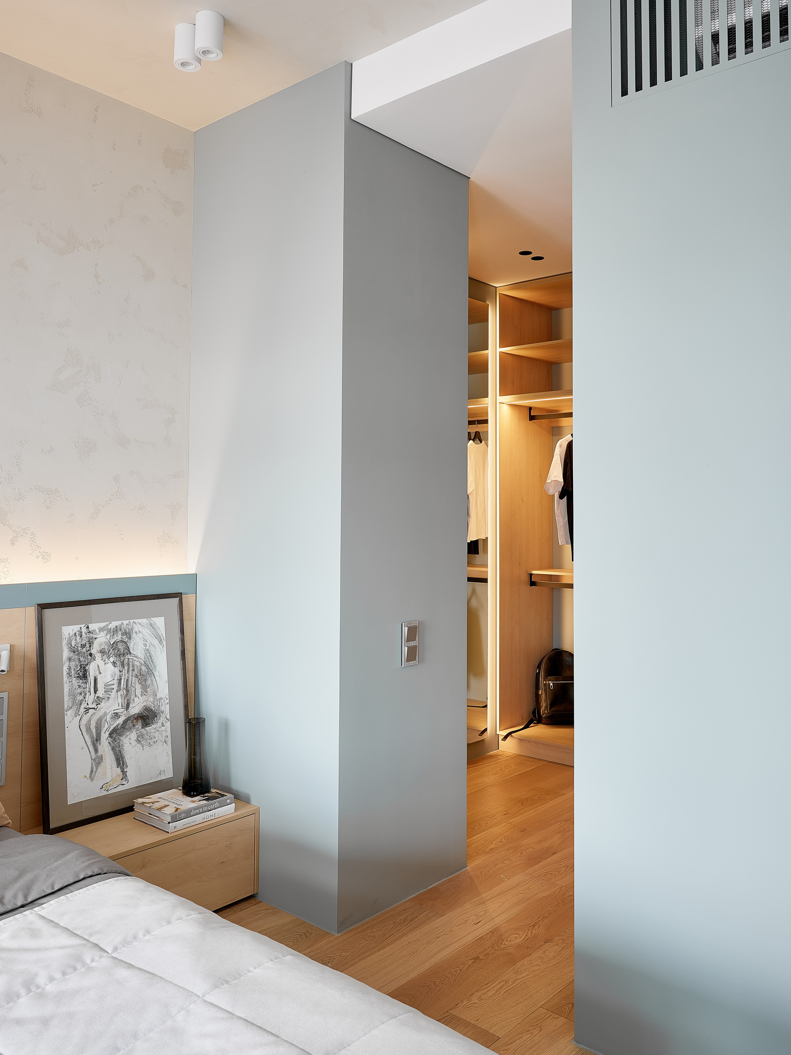 RIVER VIEW APRTM. KWITE INTERIOR. Студия дизайна