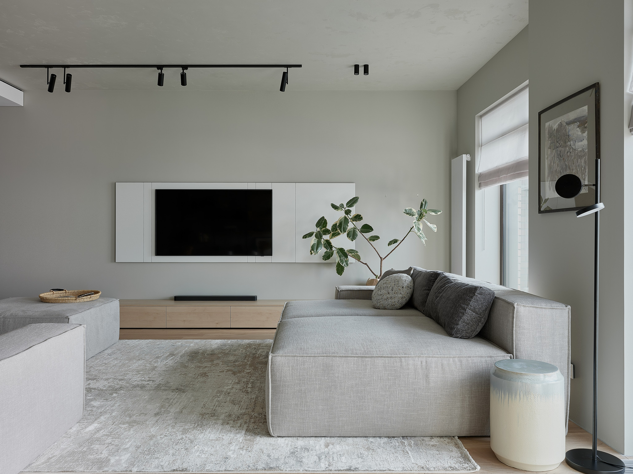 RIVER VIEW APRTM. KWITE INTERIOR. Студия дизайна