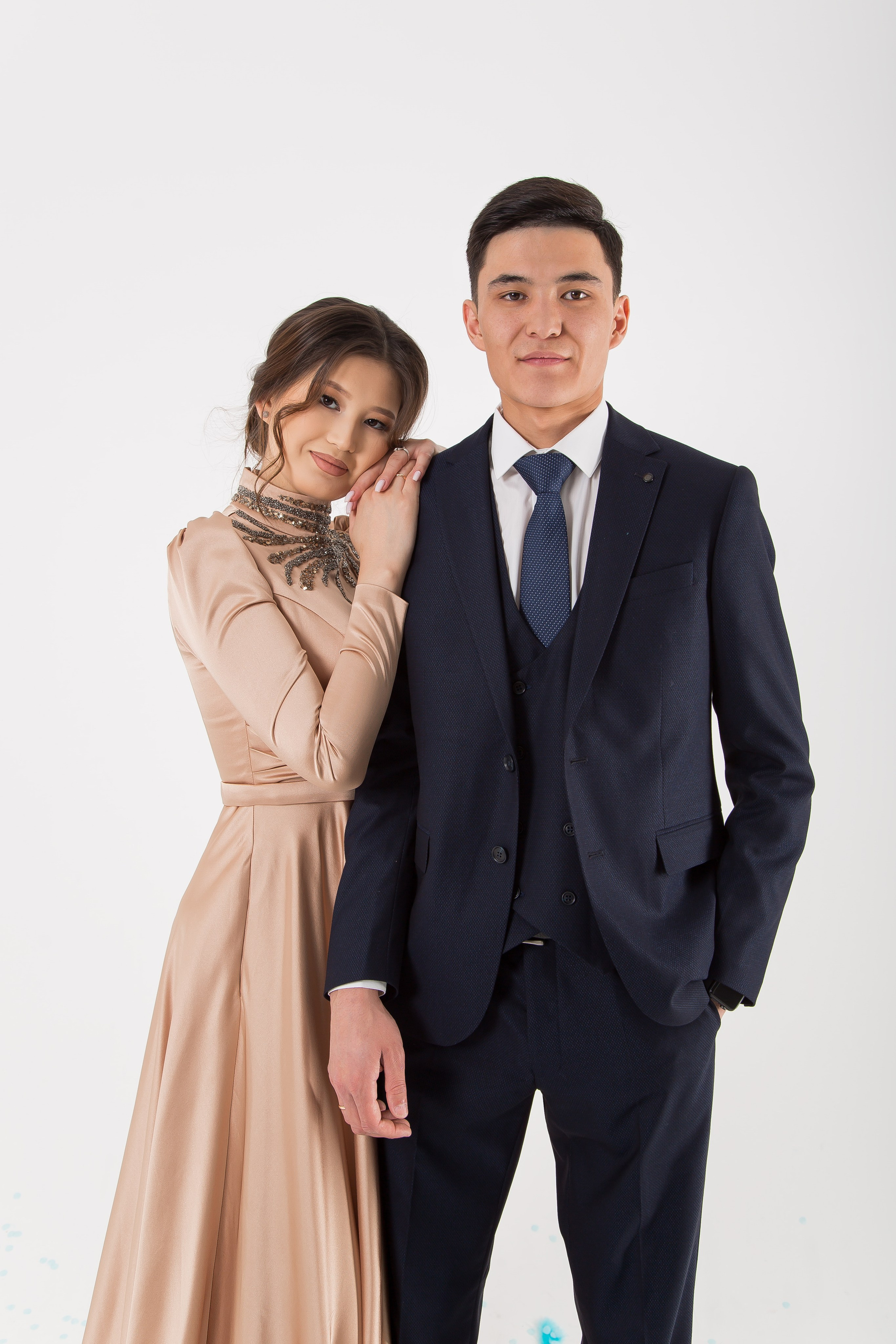 Aiym & Bekzhan. Свадебный и студийный фотограф в Алматы Ильяс Кырбаев